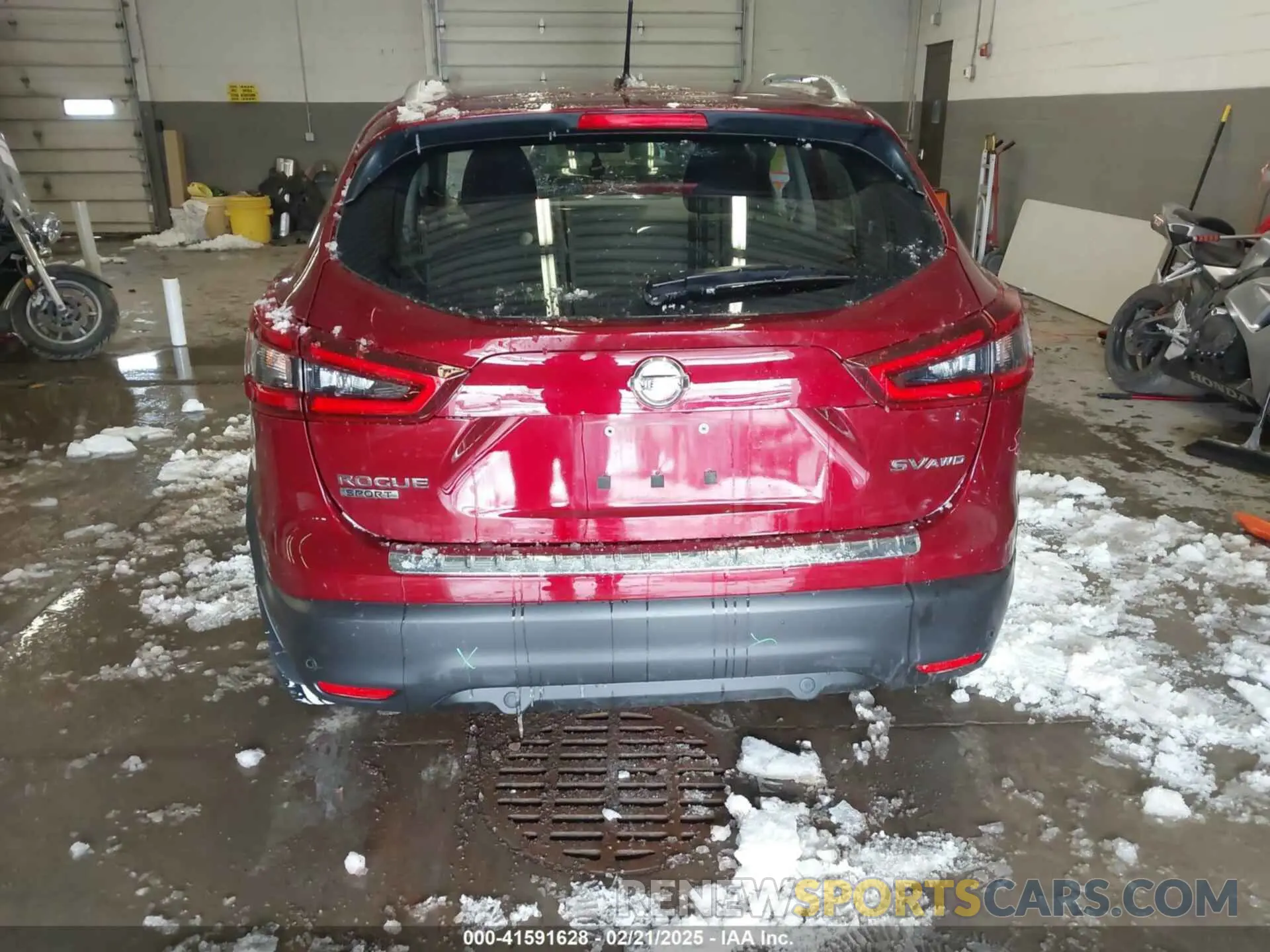 17 Photograph of a damaged car JN1BJ1BW0MW453229 NISSAN ROGUE SPORT 2021