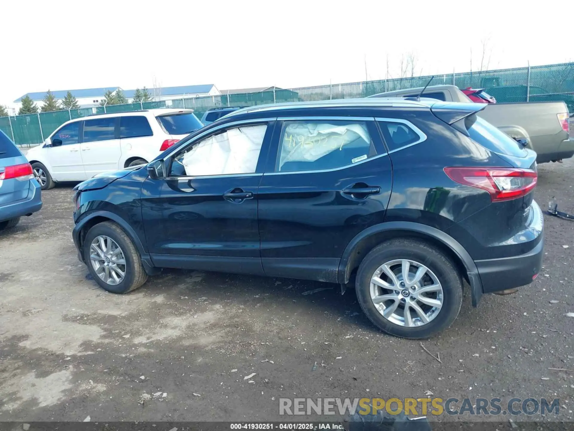 14 Photograph of a damaged car JN1BJ1BW5MW672980 NISSAN ROGUE SPORT 2021