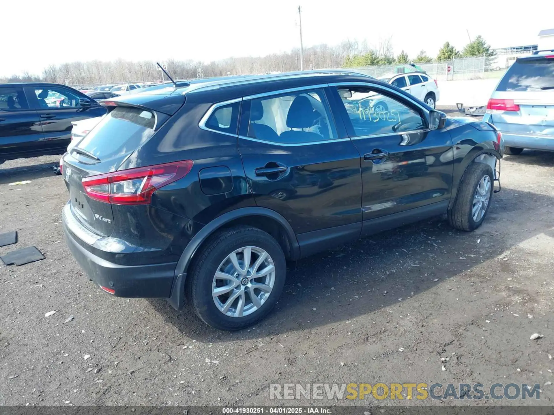 4 Photograph of a damaged car JN1BJ1BW5MW672980 NISSAN ROGUE SPORT 2021