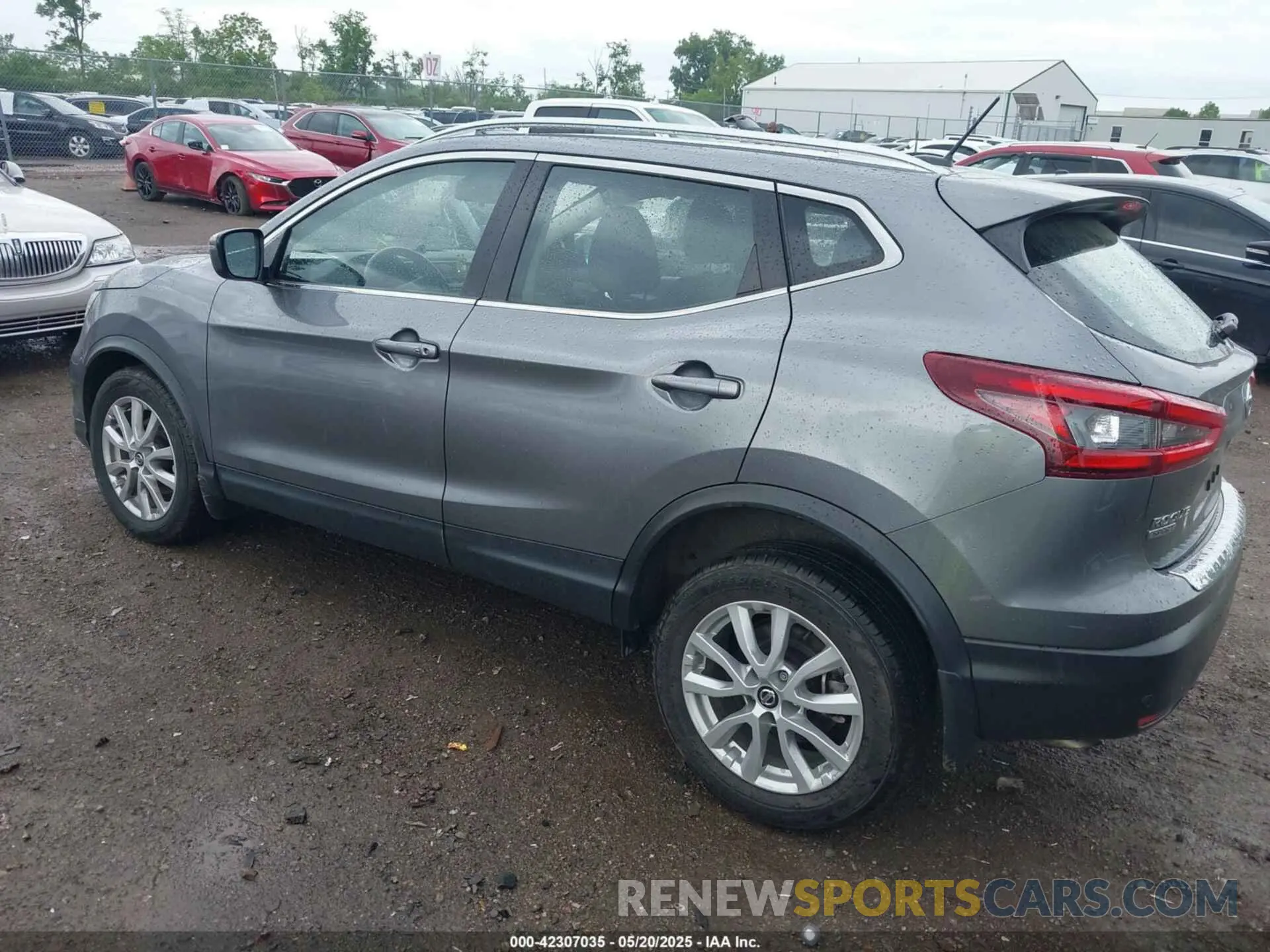 3 Photograph of a damaged car JN1BJ1BW7MW671443 NISSAN ROGUE SPORT 2021