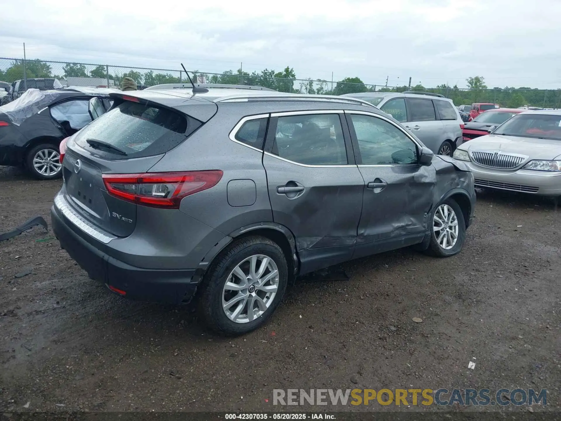 4 Photograph of a damaged car JN1BJ1BW7MW671443 NISSAN ROGUE SPORT 2021