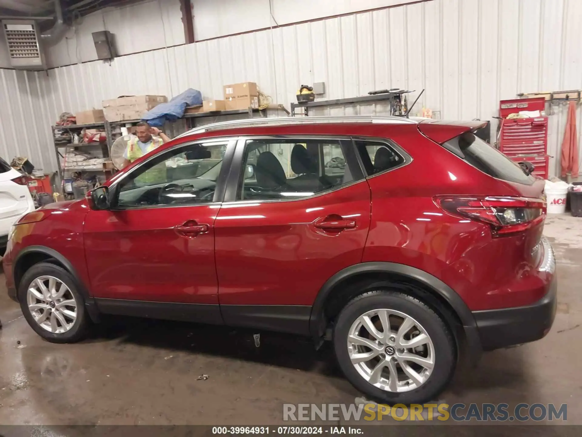 14 Photograph of a damaged car JN1BJ1BWXMW421937 NISSAN ROGUE SPORT 2021