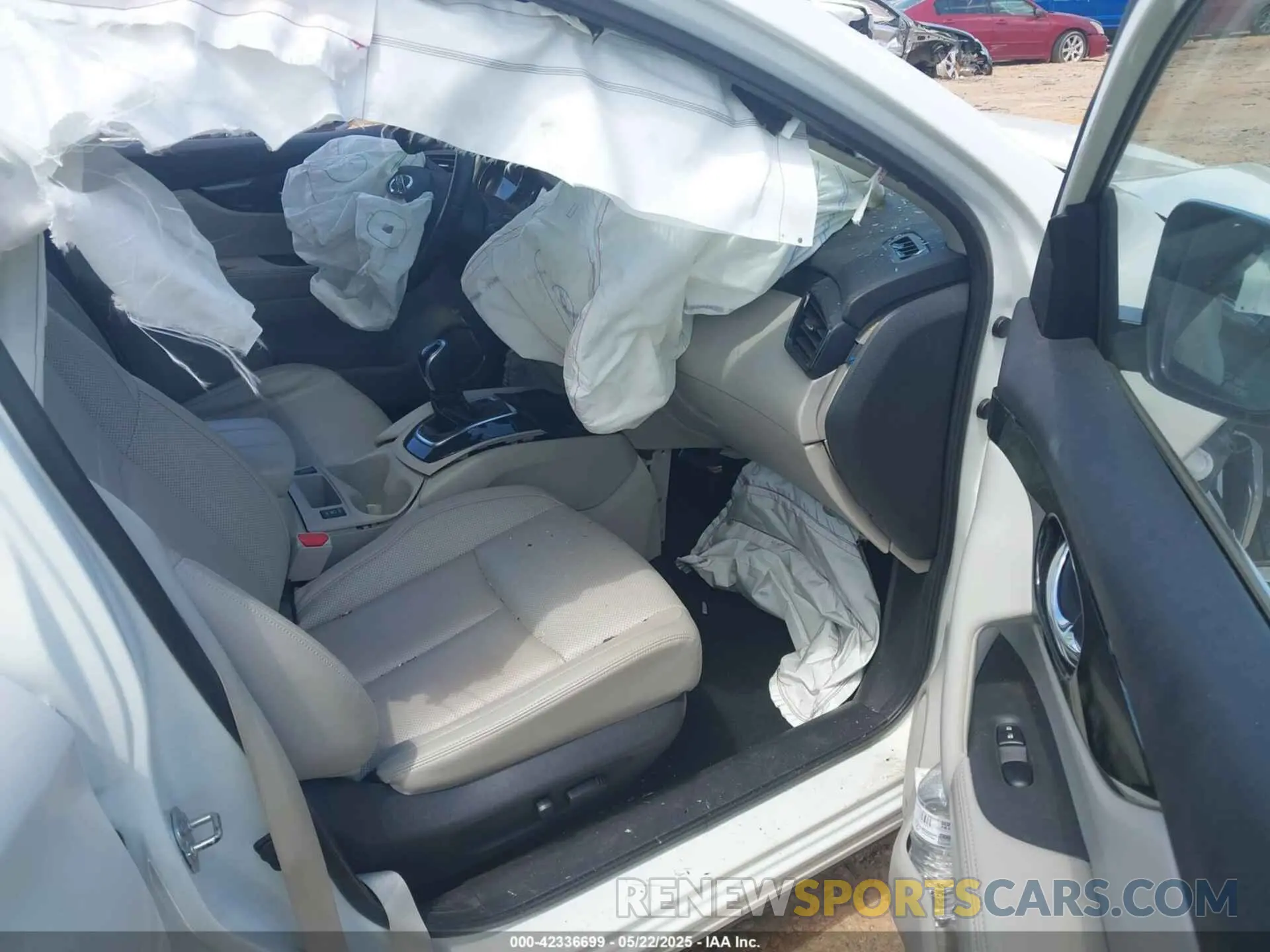 5 Photograph of a damaged car JN1BJ1CV1MW315852 NISSAN ROGUE SPORT 2021