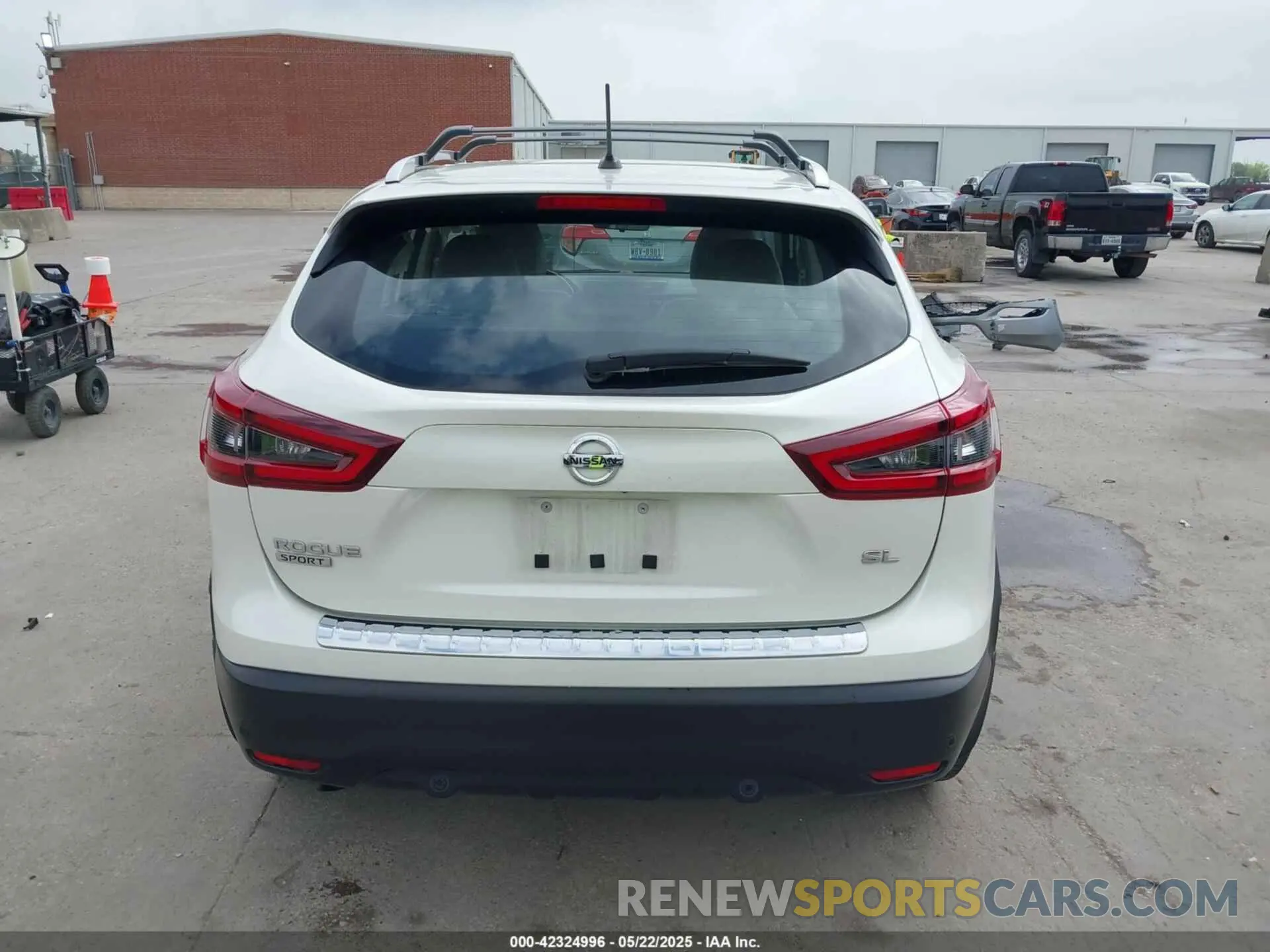16 Photograph of a damaged car JN1BJ1CV5MW567104 NISSAN ROGUE SPORT 2021