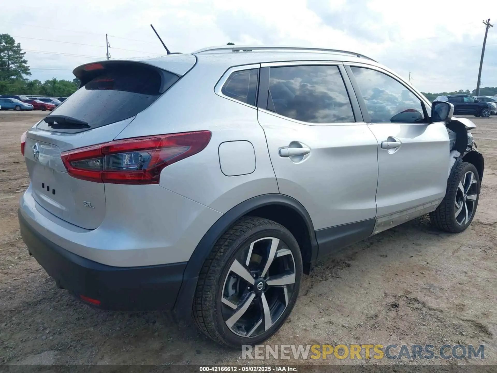 4 Photograph of a damaged car JN1BJ1CV6MW567371 NISSAN ROGUE SPORT 2021