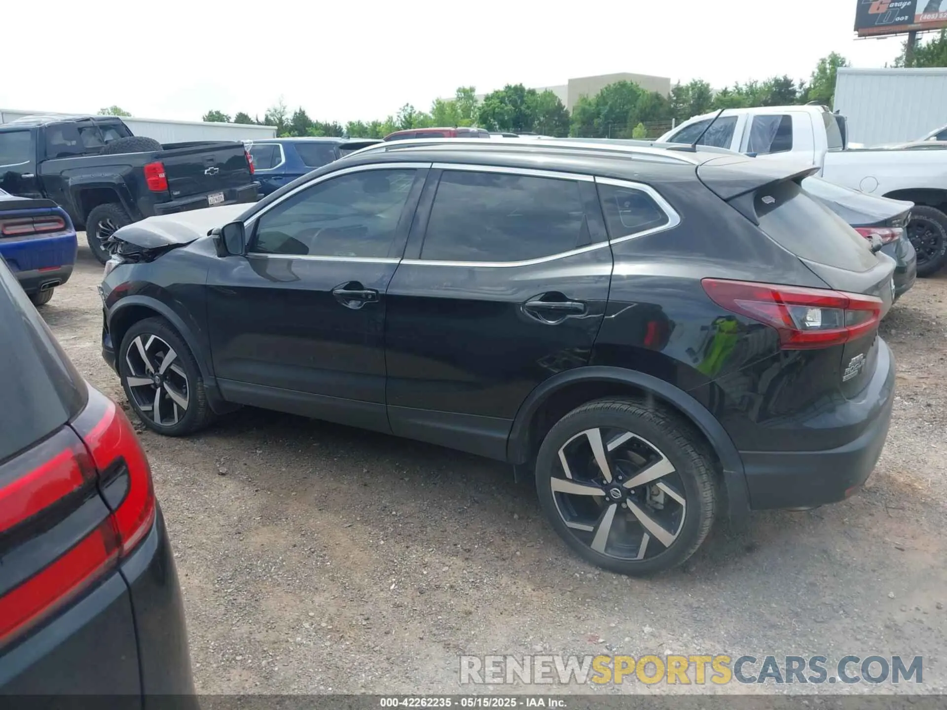 14 Photograph of a damaged car JN1BJ1CV8MW320692 NISSAN ROGUE SPORT 2021