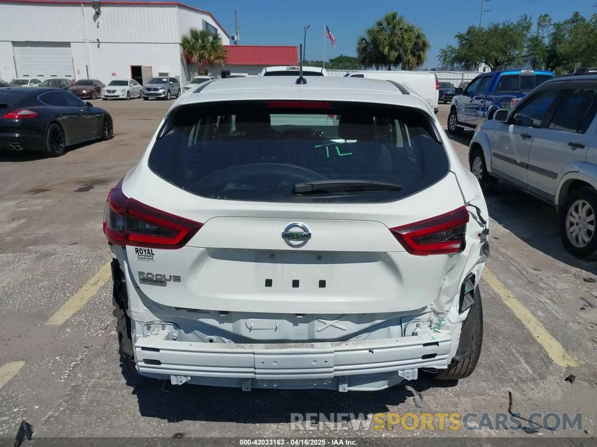 6 Photograph of a damaged car JN1BJ1AV0NW345834 NISSAN ROGUE SPORT 2022