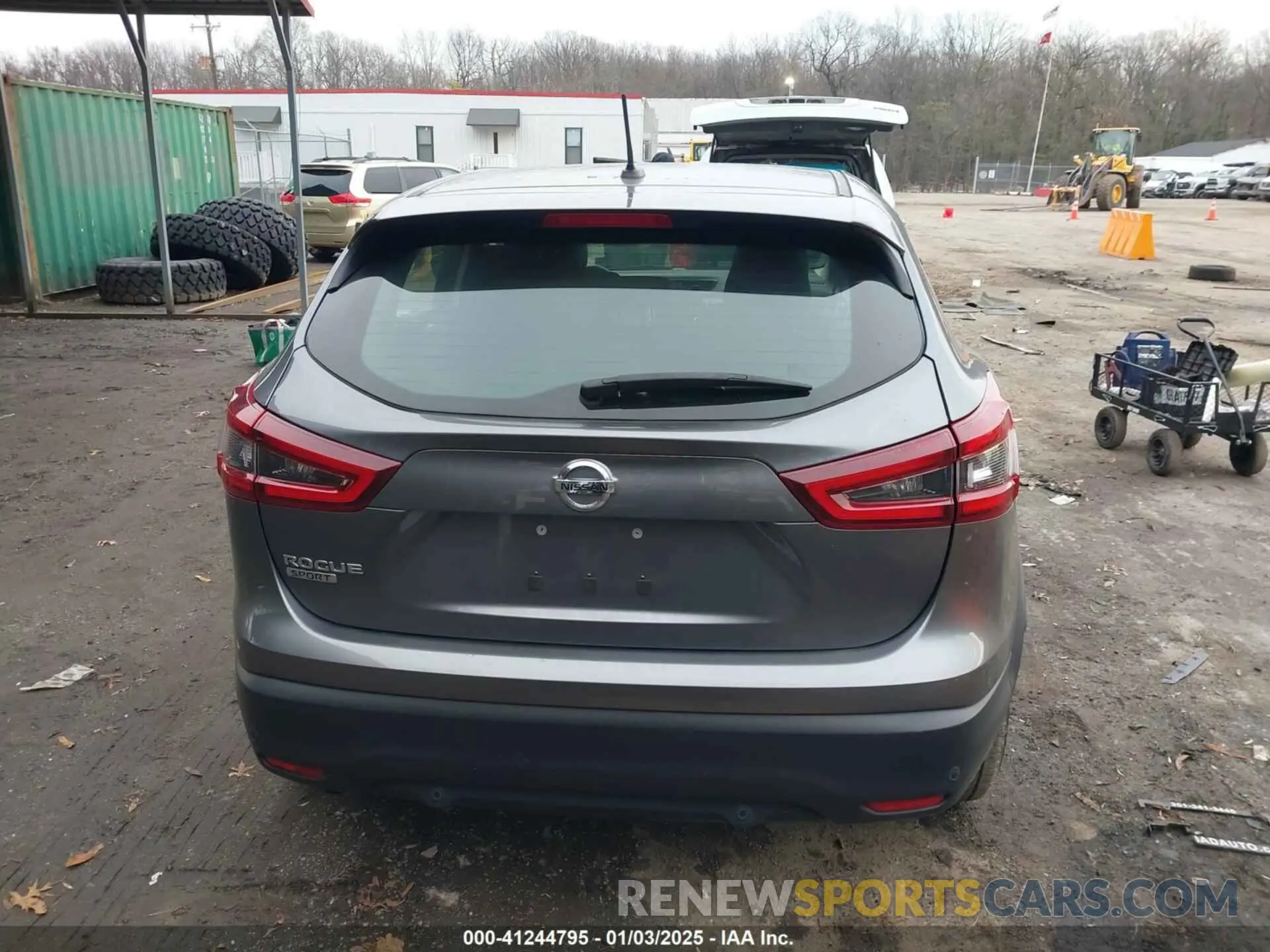 17 Photograph of a damaged car JN1BJ1AV7NW344518 NISSAN ROGUE SPORT 2022
