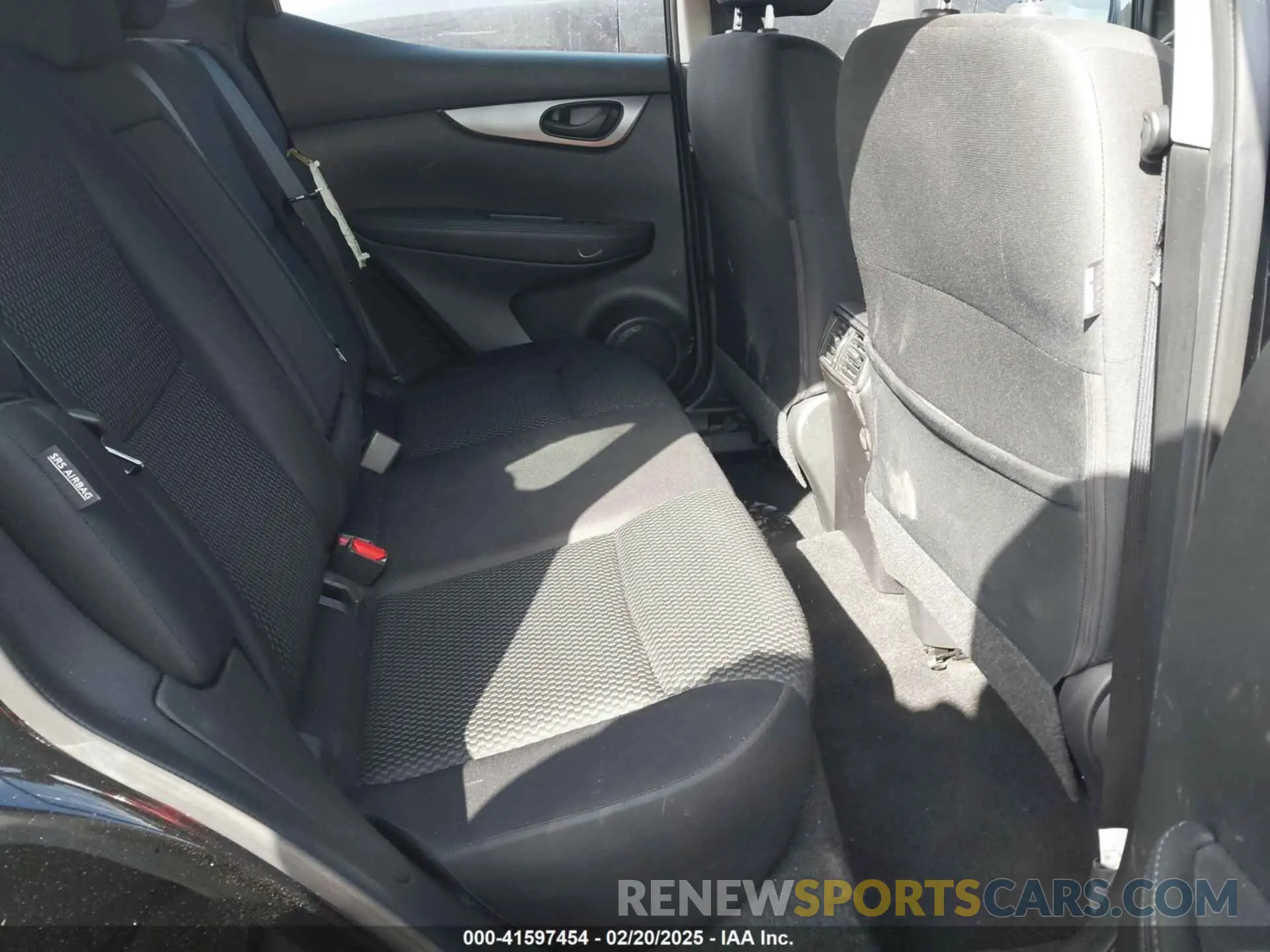 8 Photograph of a damaged car JN1BJ1AW1NW681243 NISSAN ROGUE SPORT 2022