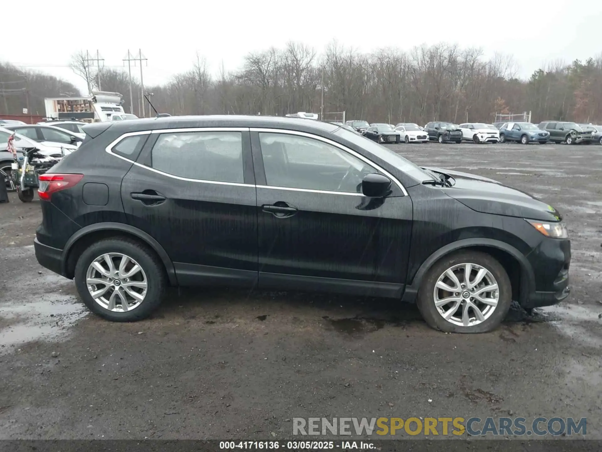 13 Photograph of a damaged car JN1BJ1AW3NW681132 NISSAN ROGUE SPORT 2022