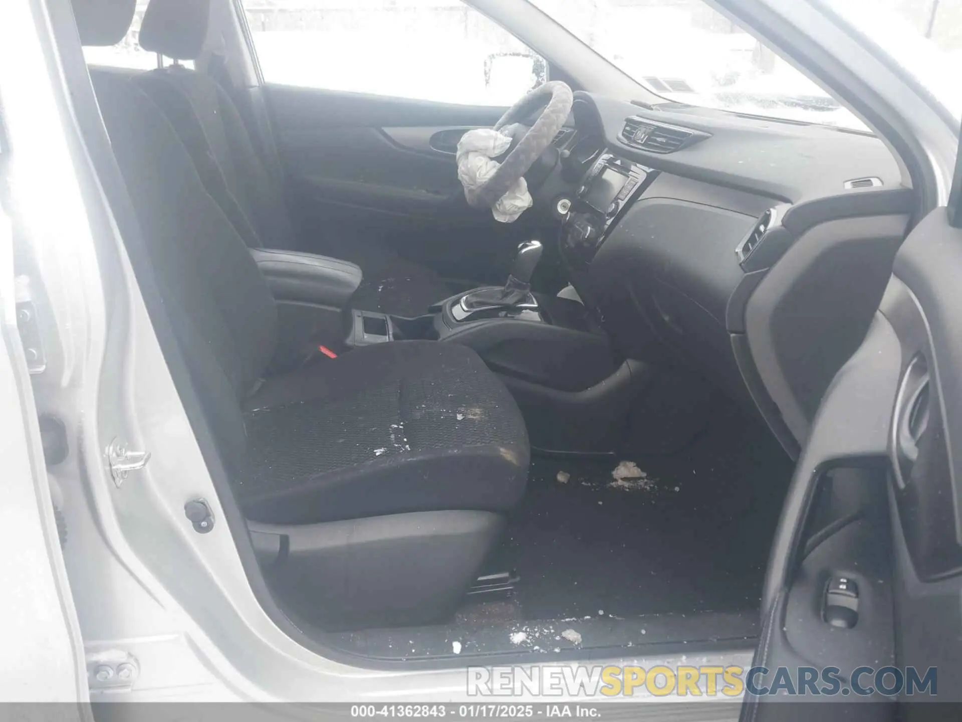 5 Photograph of a damaged car JN1BJ1AW4NW680815 NISSAN ROGUE SPORT 2022