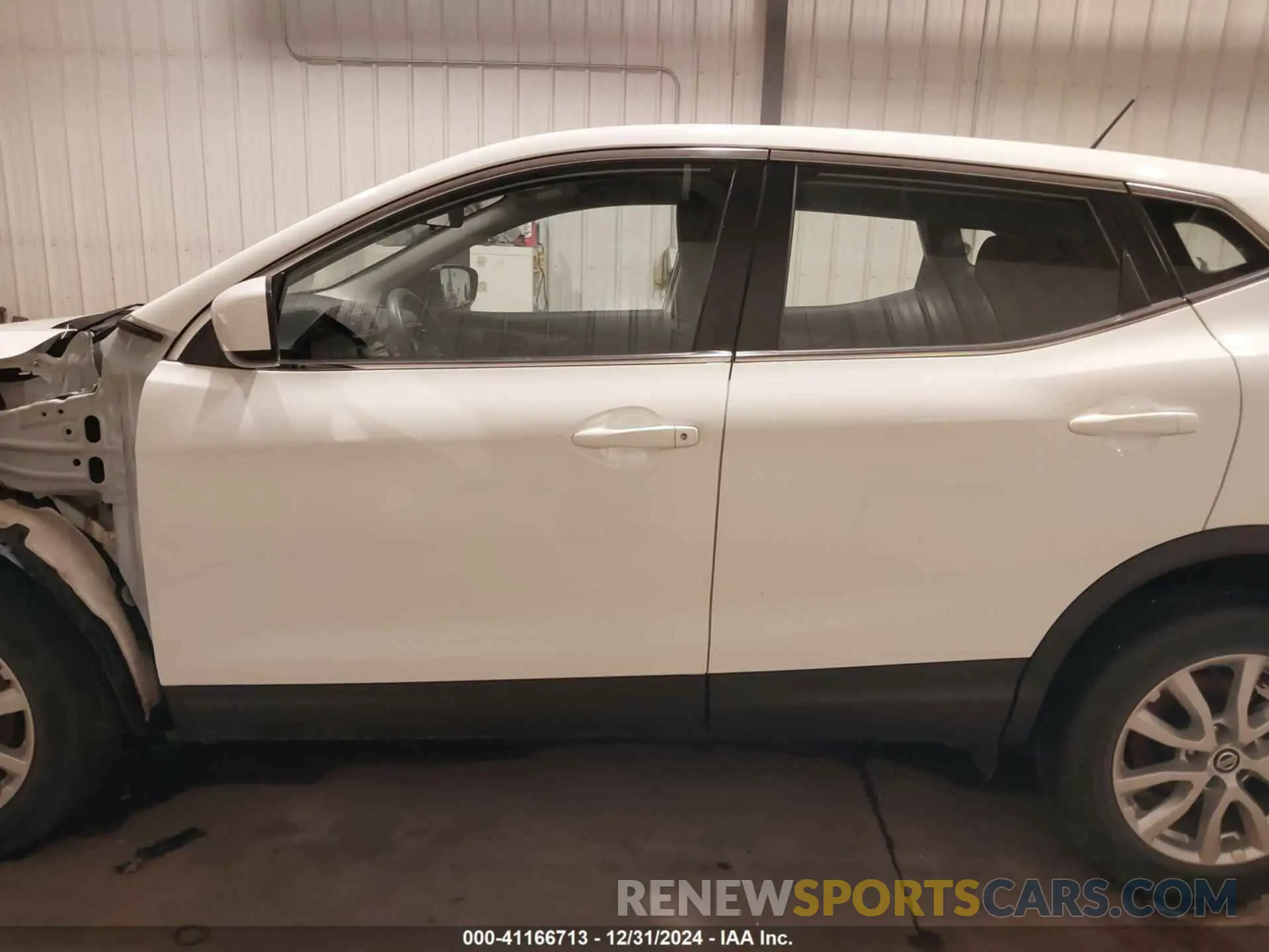 15 Photograph of a damaged car JN1BJ1AW7NW471391 NISSAN ROGUE SPORT 2022