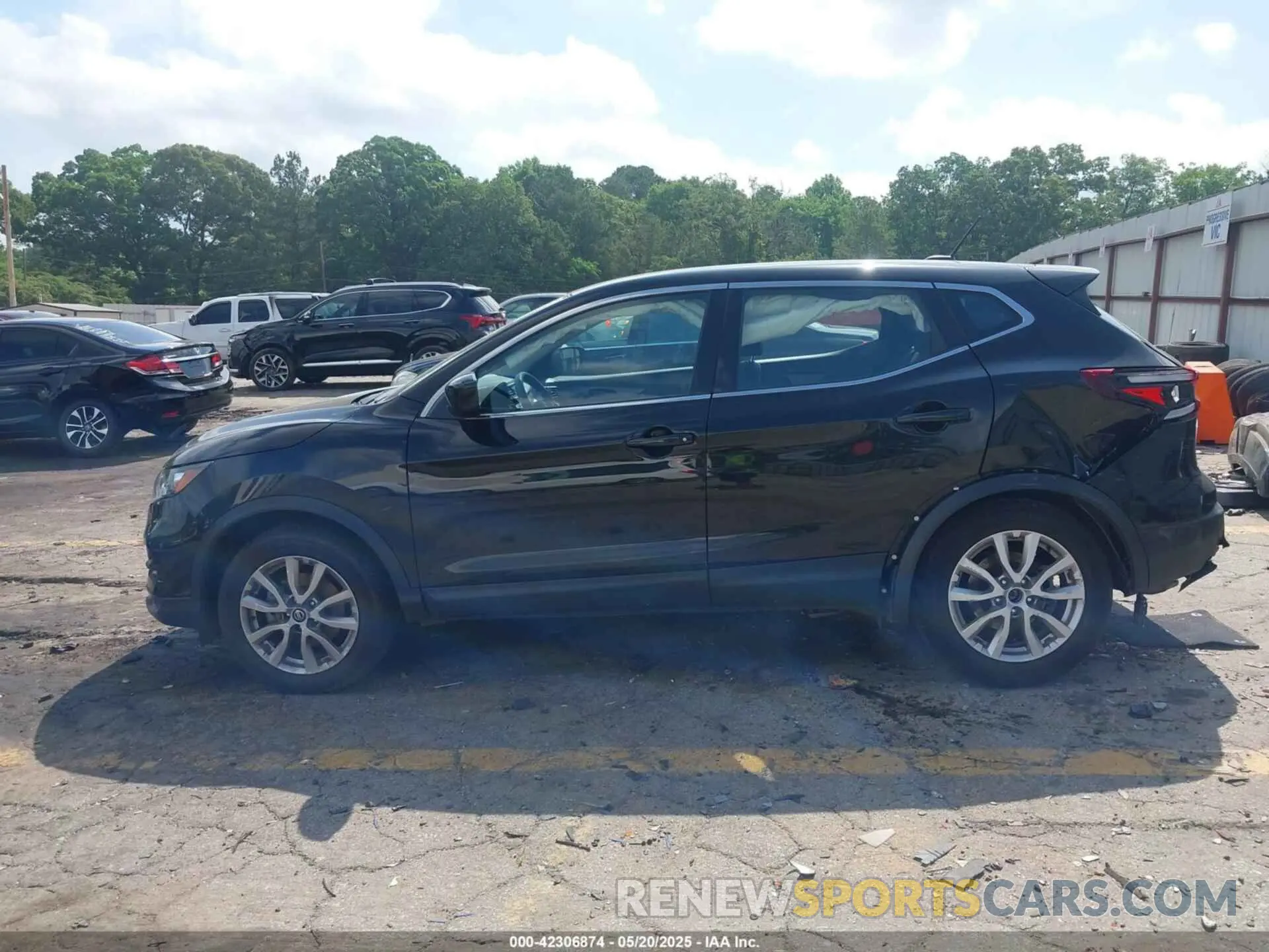 14 Photograph of a damaged car JN1BJ1AW7NW475831 NISSAN ROGUE SPORT 2022