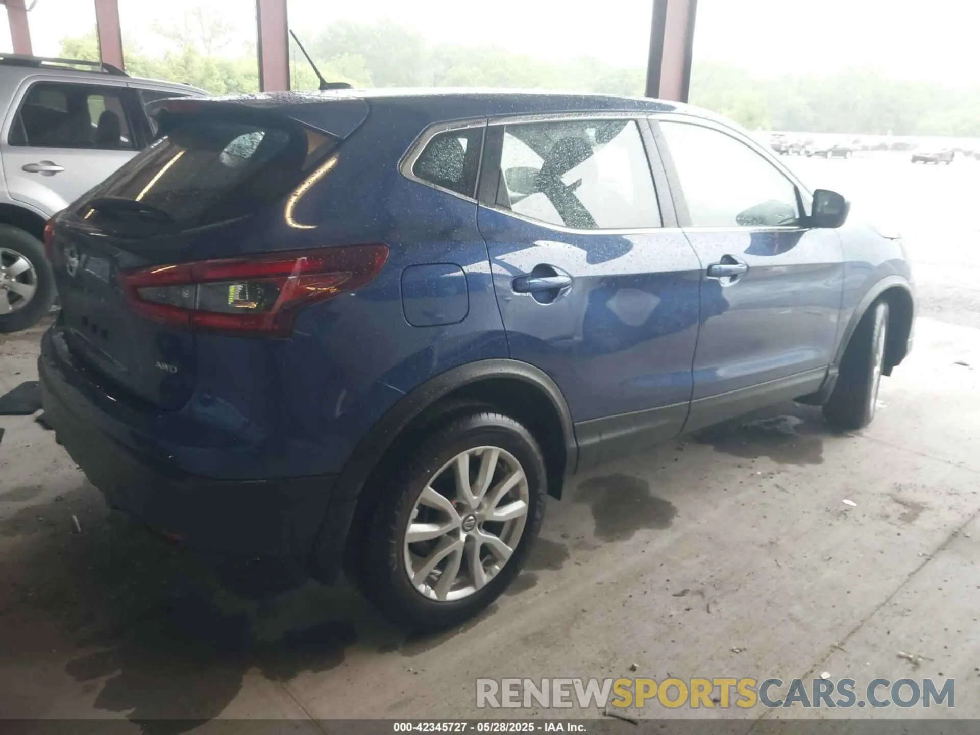4 Photograph of a damaged car JN1BJ1AW8NW474994 NISSAN ROGUE SPORT 2022