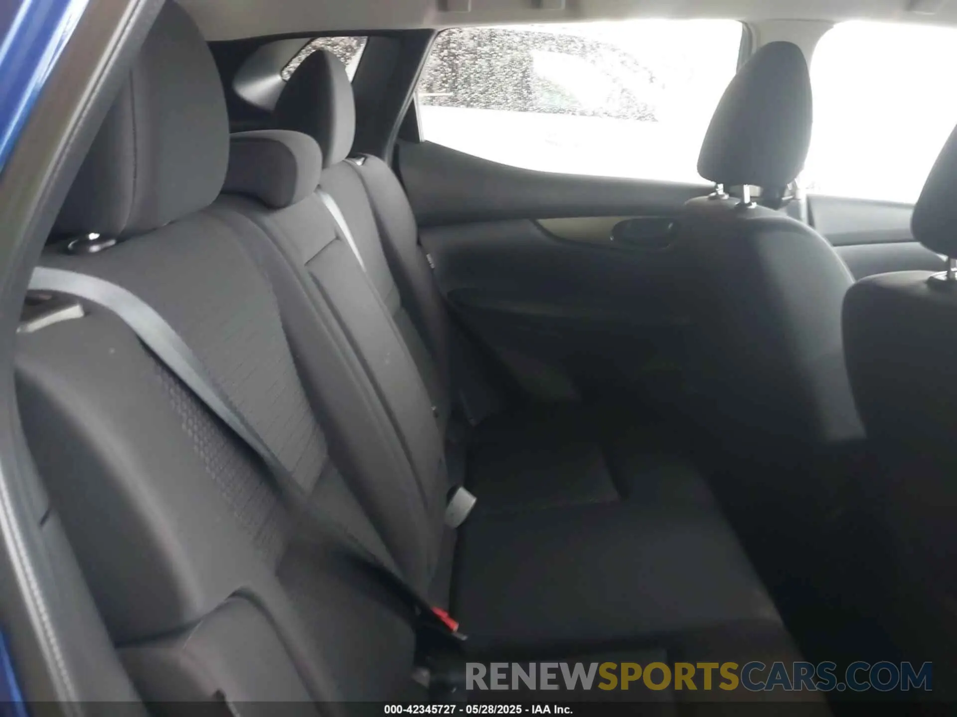 8 Photograph of a damaged car JN1BJ1AW8NW474994 NISSAN ROGUE SPORT 2022