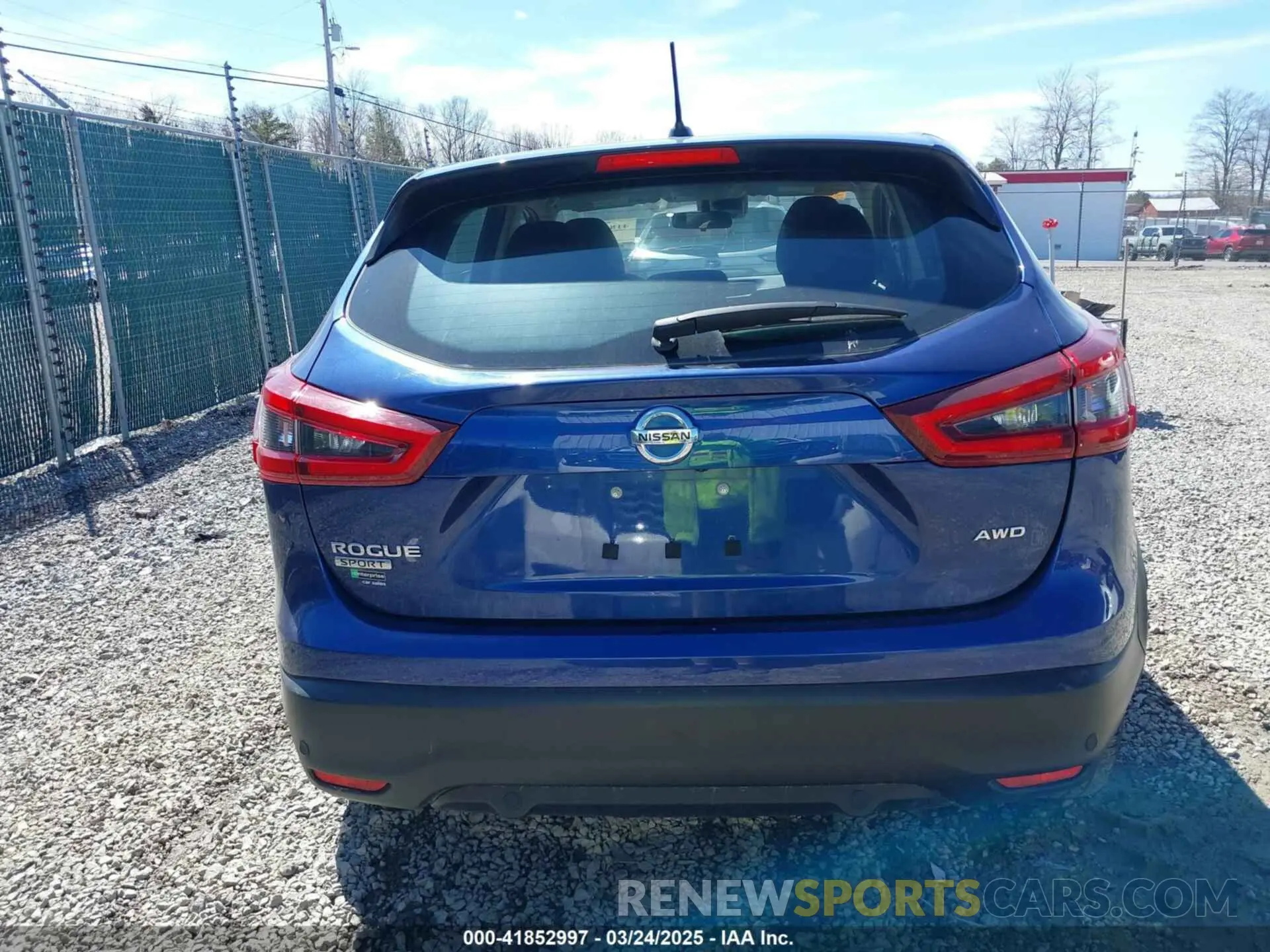 17 Photograph of a damaged car JN1BJ1AW9NW471621 NISSAN ROGUE SPORT 2022