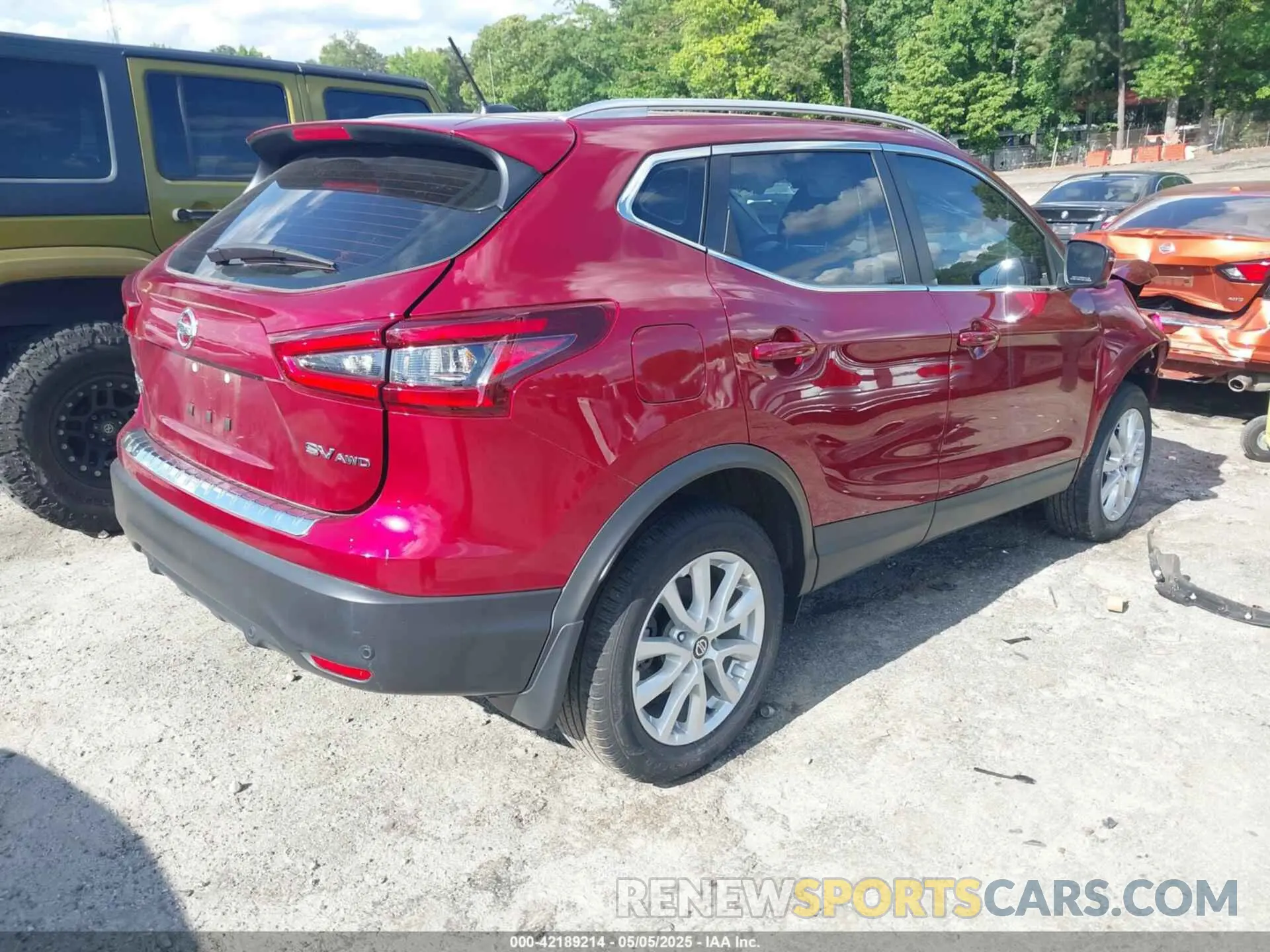4 Photograph of a damaged car JN1BJ1BW0NW487706 NISSAN ROGUE SPORT 2022