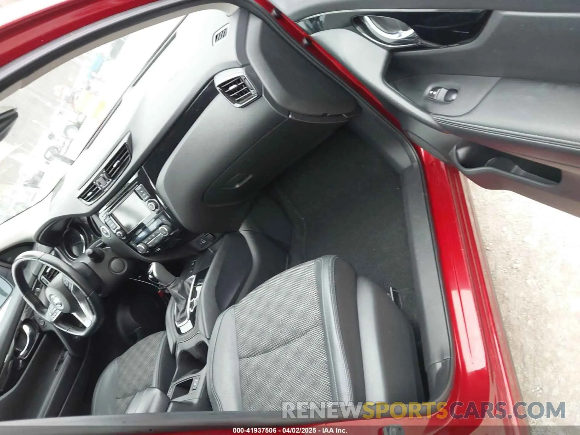 5 Photograph of a damaged car JN1BJ1BW6NW487449 NISSAN ROGUE SPORT 2022