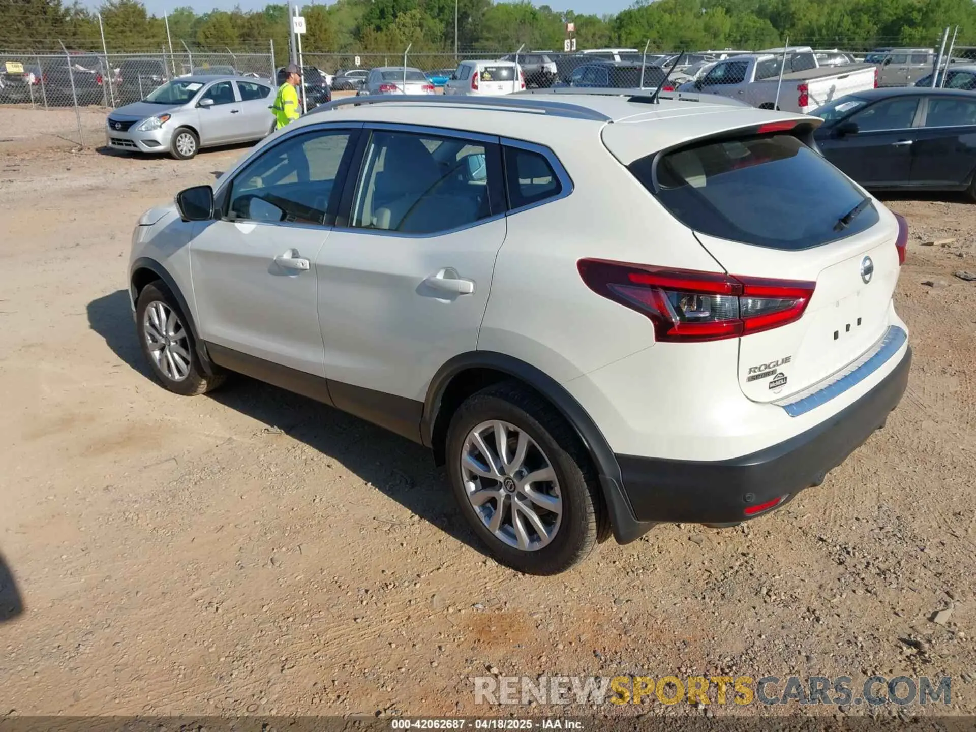 3 Photograph of a damaged car JN1BJ1BW9NW490359 NISSAN ROGUE SPORT 2022