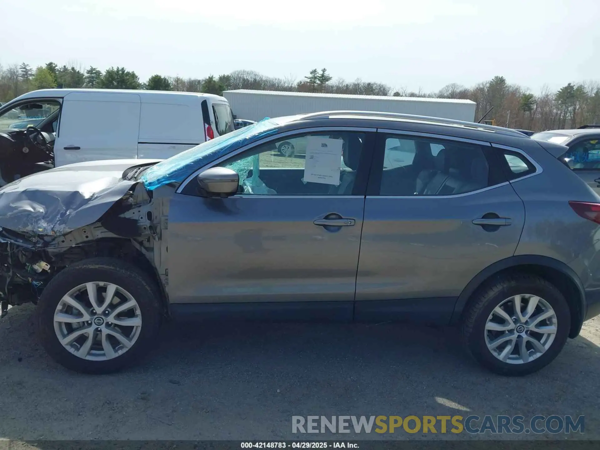 13 Photograph of a damaged car JN1BJ1BWXNW478981 NISSAN ROGUE SPORT 2022