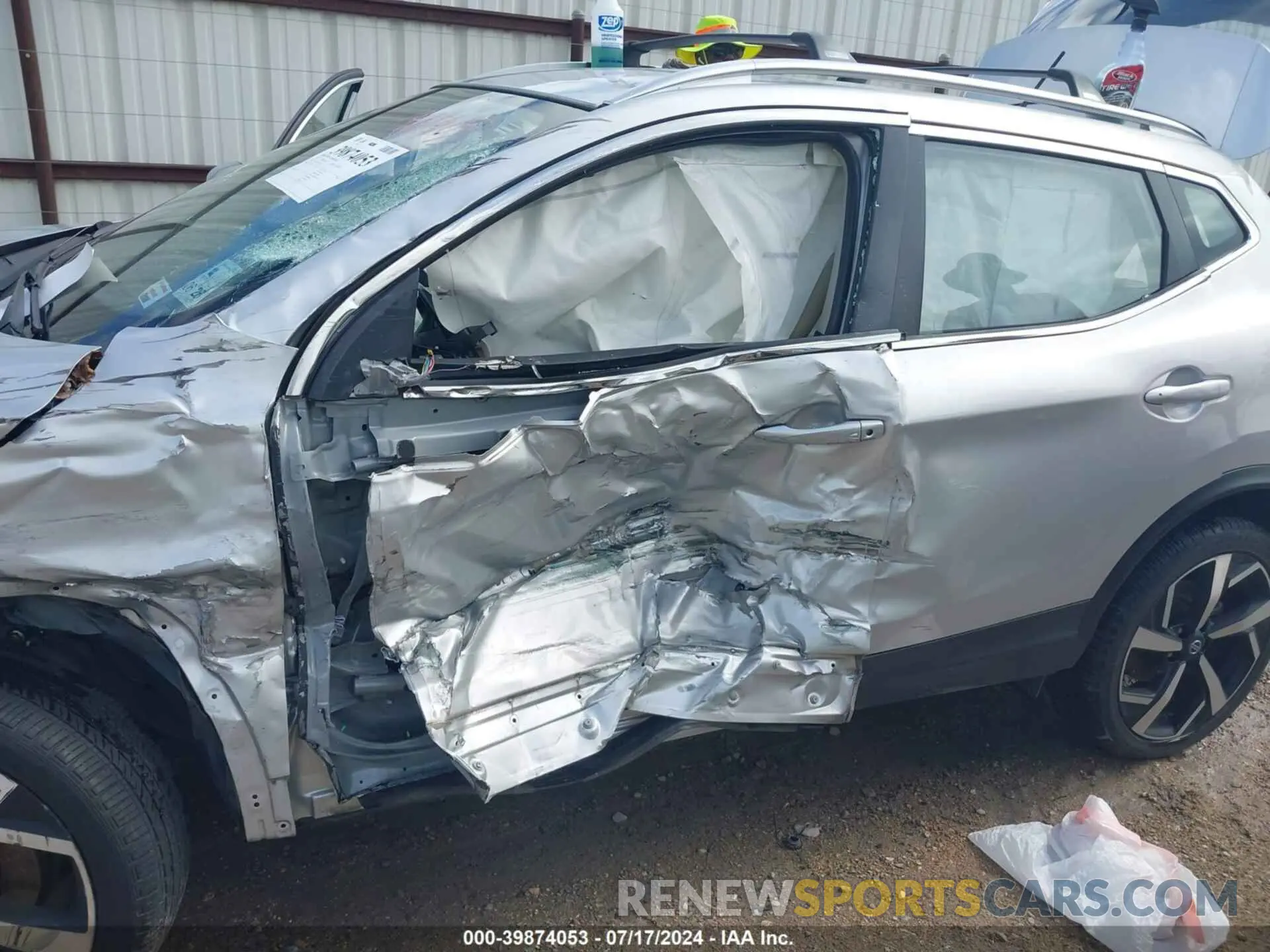 6 Photograph of a damaged car JN1BJ1CV8NW341284 NISSAN ROGUE SPORT 2022