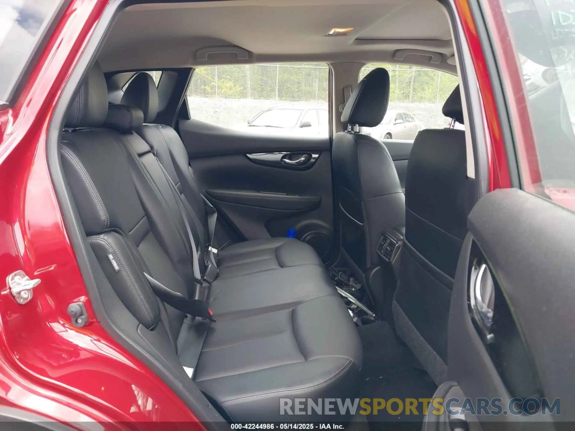 8 Photograph of a damaged car JN1BJ1CW0NW484433 NISSAN ROGUE SPORT 2022