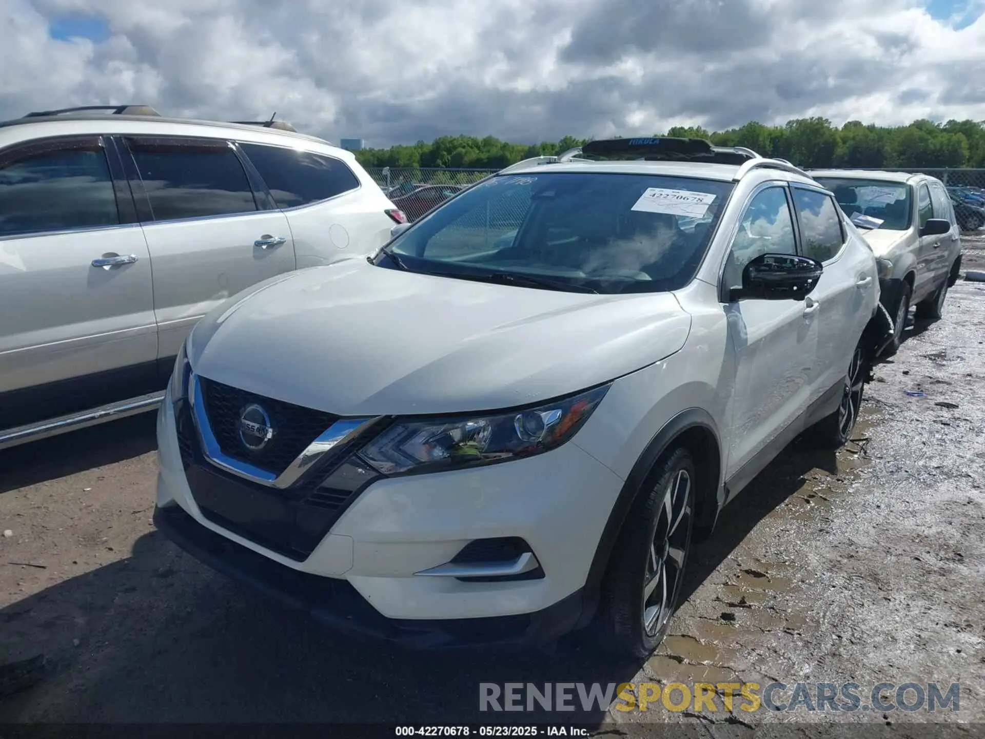 2 Photograph of a damaged car JN1BJ1CW0NW493553 NISSAN ROGUE SPORT 2022