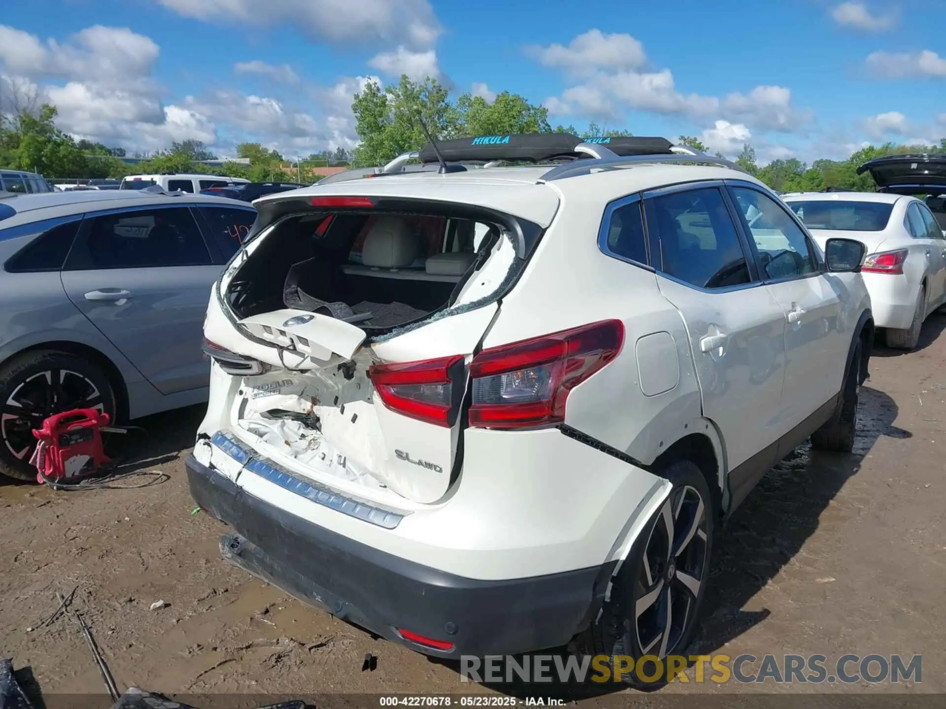 4 Photograph of a damaged car JN1BJ1CW0NW493553 NISSAN ROGUE SPORT 2022