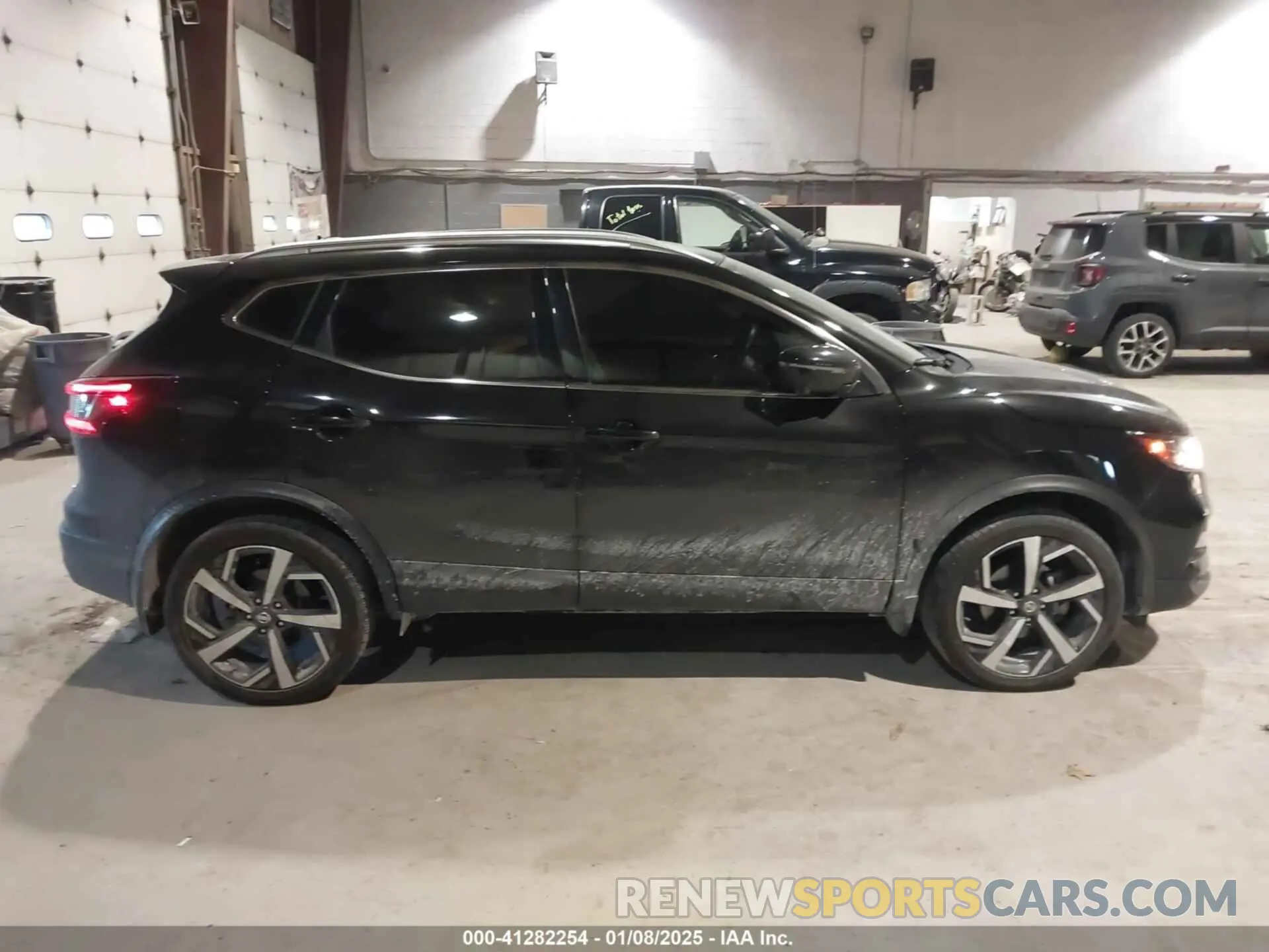 13 Photograph of a damaged car JN1BJ1CW3NW491280 NISSAN ROGUE SPORT 2022