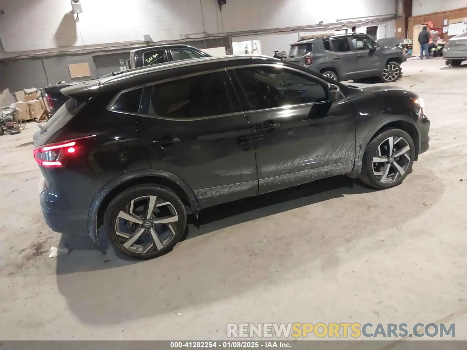 4 Photograph of a damaged car JN1BJ1CW3NW491280 NISSAN ROGUE SPORT 2022