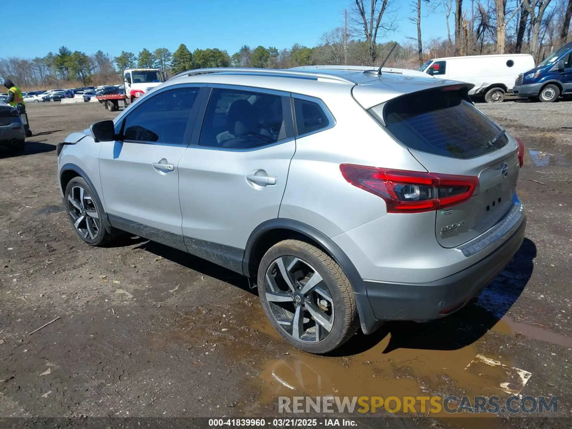 3 Photograph of a damaged car JN1BJ1CW5NW484654 NISSAN ROGUE SPORT 2022
