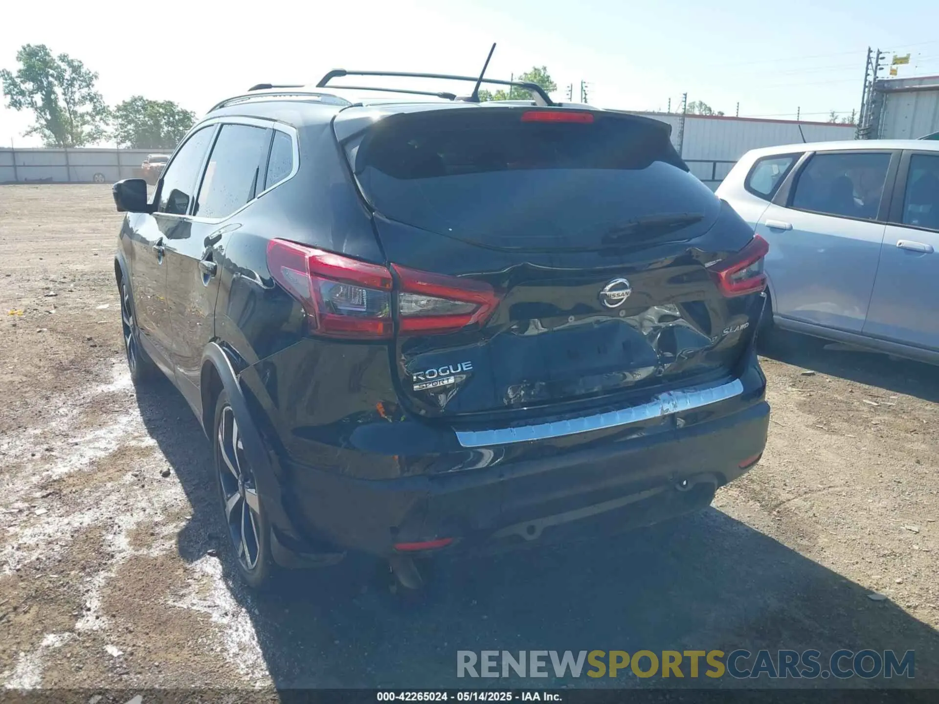 3 Photograph of a damaged car JN1BJ1CW6NW498725 NISSAN ROGUE SPORT 2022