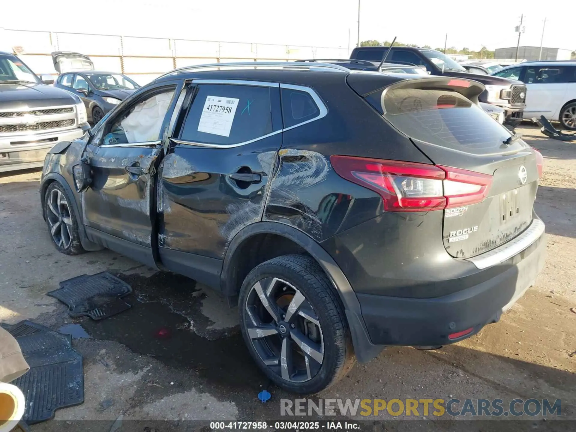 3 Photograph of a damaged car JN1BJ1CW7NW486759 NISSAN ROGUE SPORT 2022