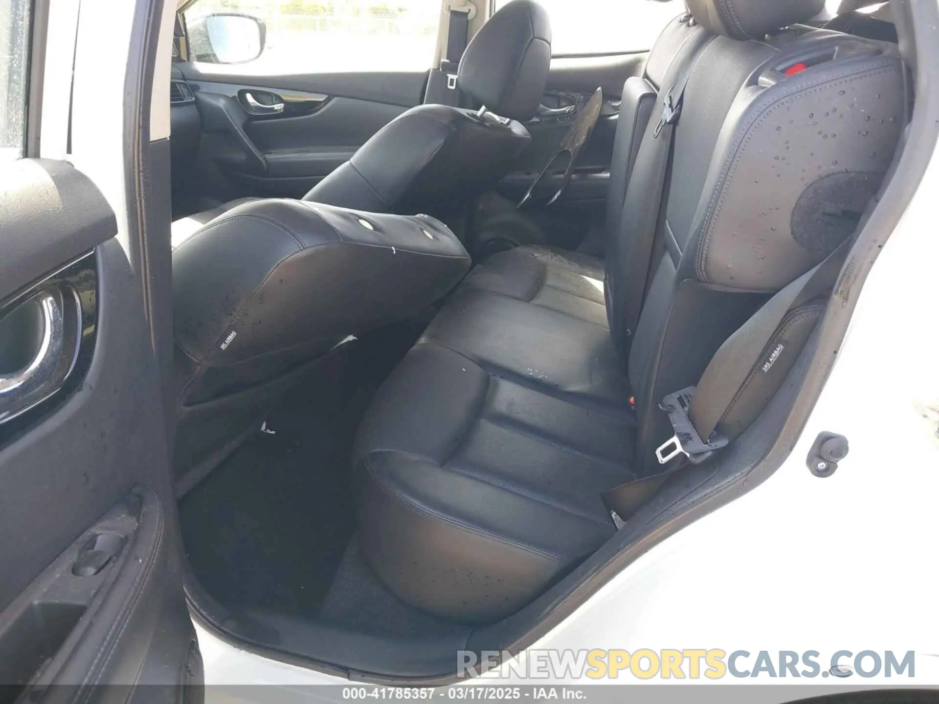 8 Photograph of a damaged car JN1BJ1CW7NW497468 NISSAN ROGUE SPORT 2022