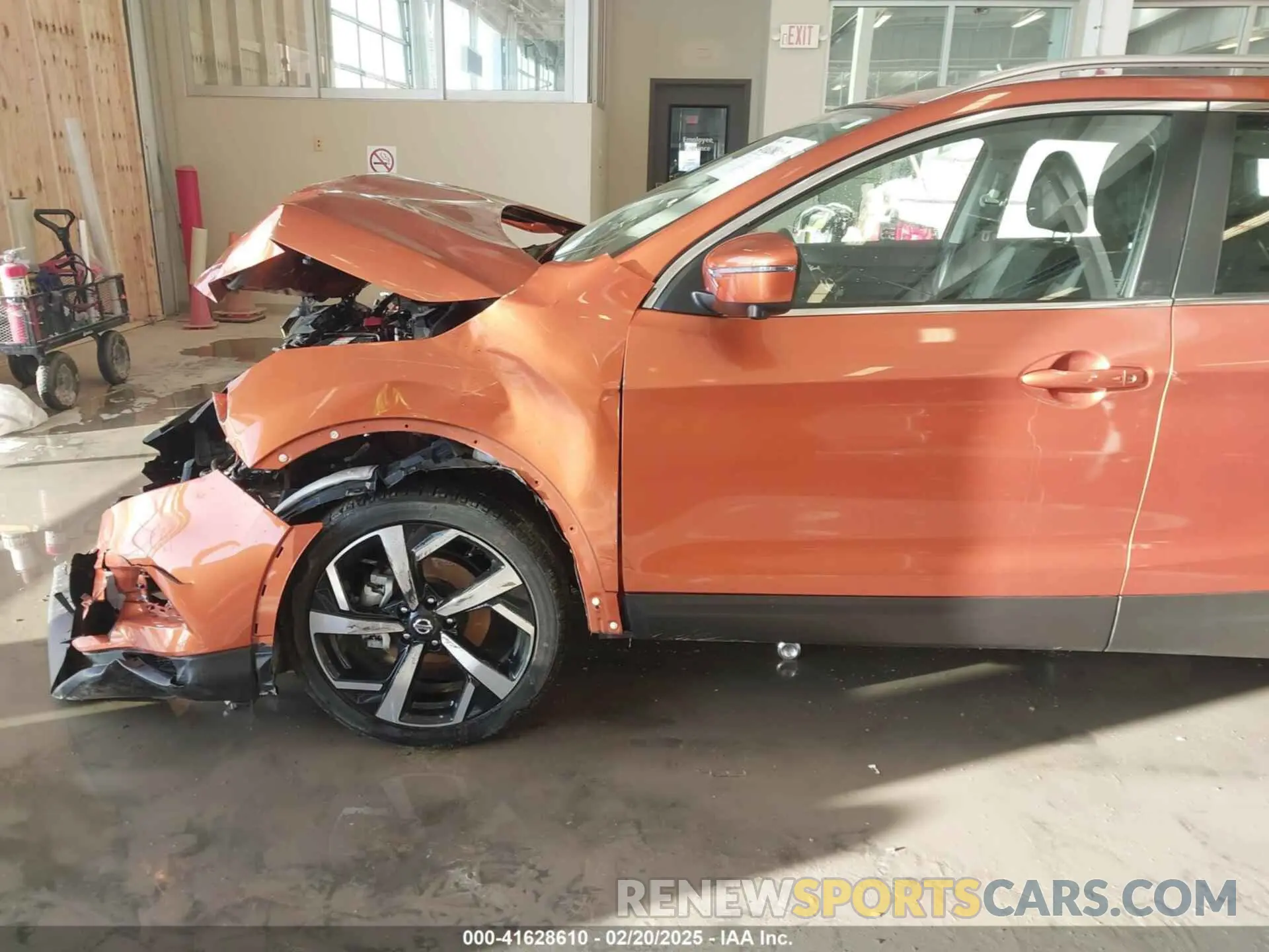 19 Photograph of a damaged car JN1BJ1CW9NW493843 NISSAN ROGUE SPORT 2022