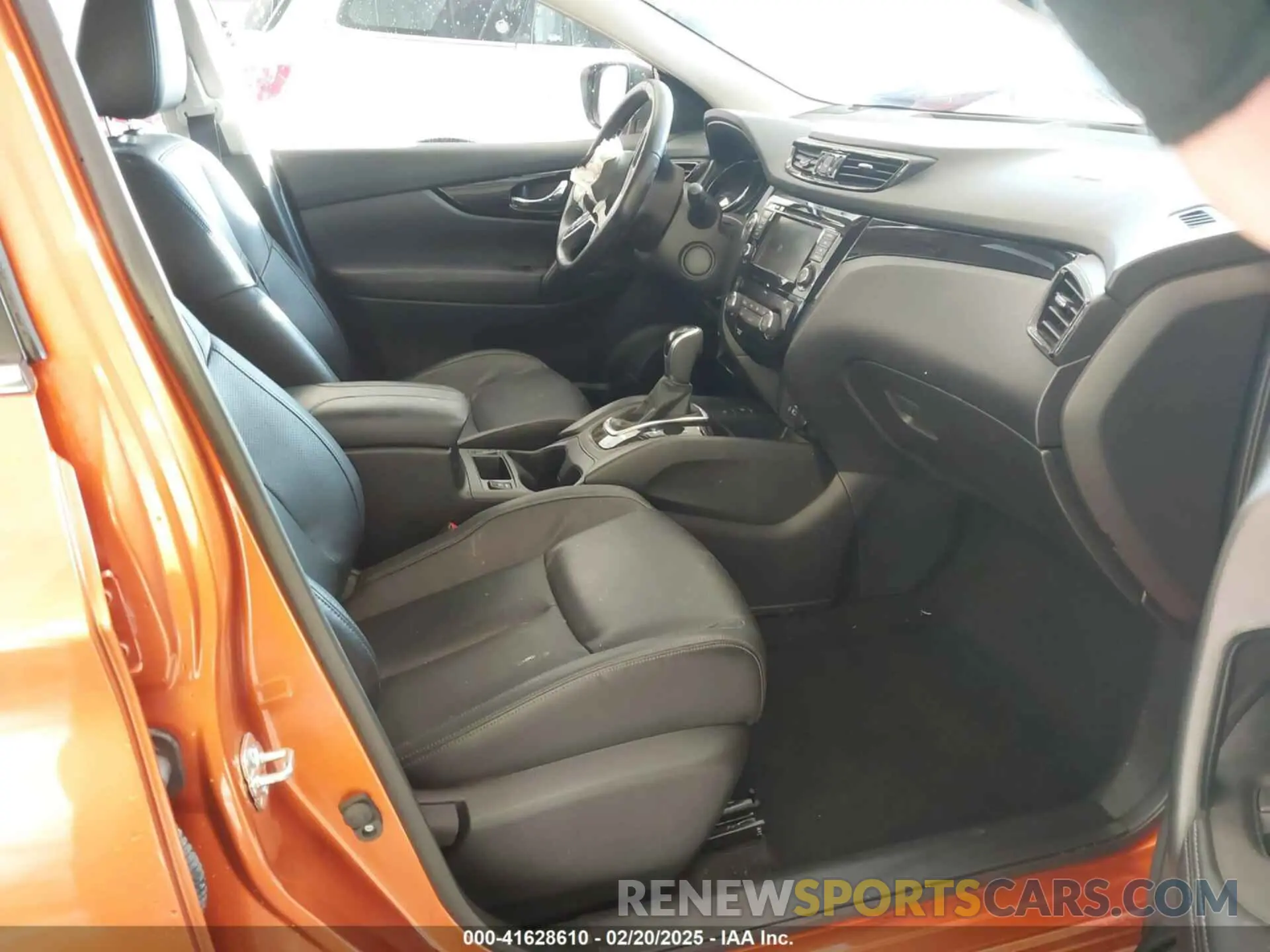 5 Photograph of a damaged car JN1BJ1CW9NW493843 NISSAN ROGUE SPORT 2022