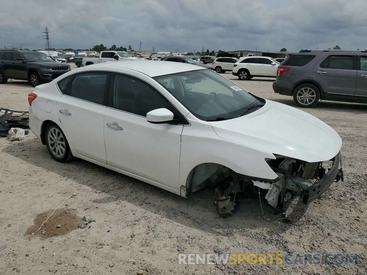 4 Photograph of a damaged car 3N1AB7AP0KL604630 NISSAN SENTRA 2019