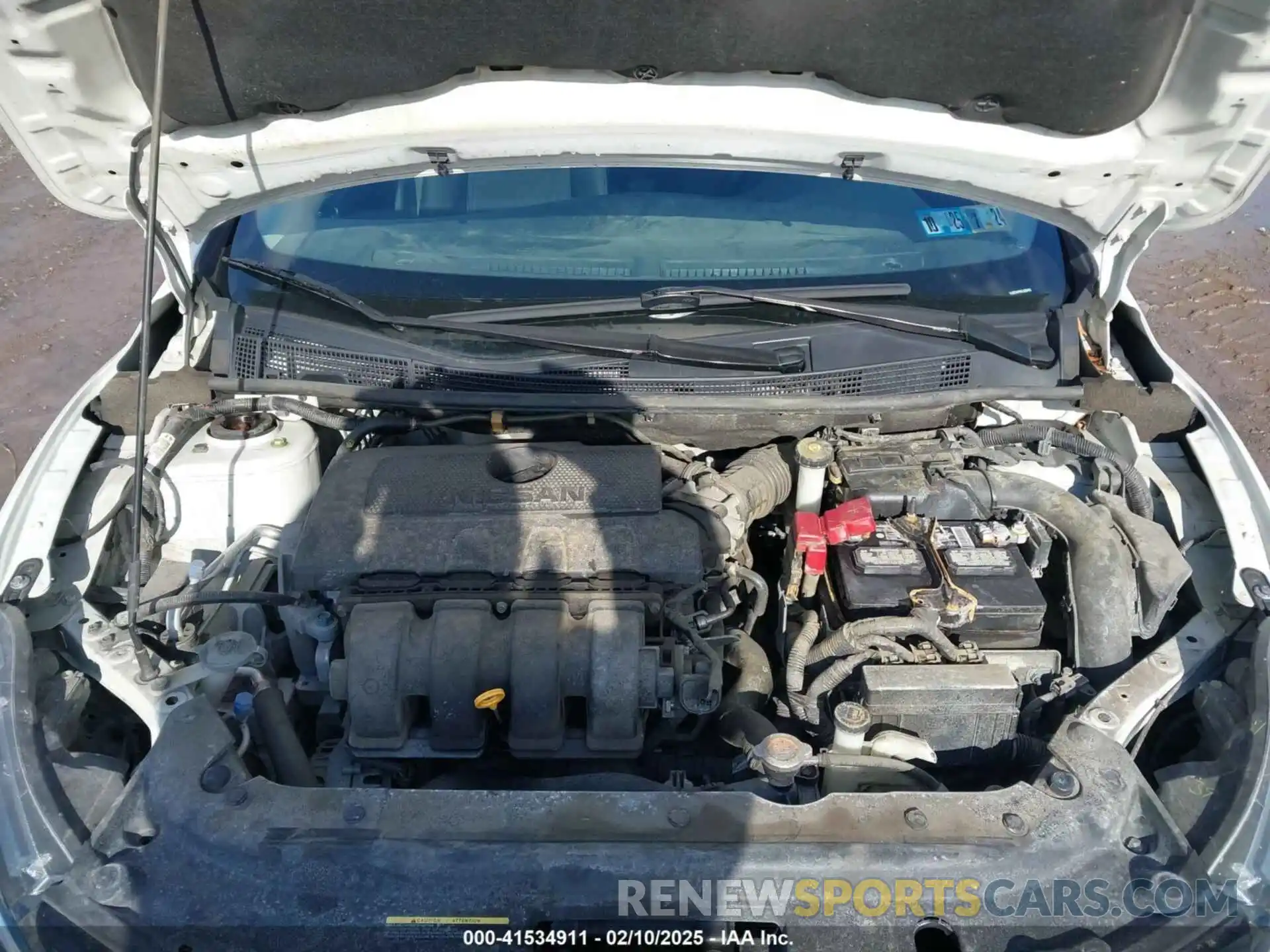 10 Photograph of a damaged car 3N1AB7AP0KL608452 NISSAN SENTRA 2019