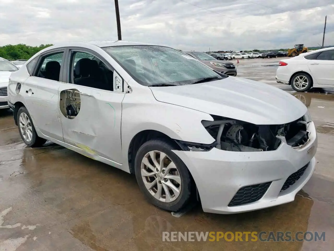 4 Photograph of a damaged car 3N1AB7AP0KL613084 NISSAN SENTRA 2019