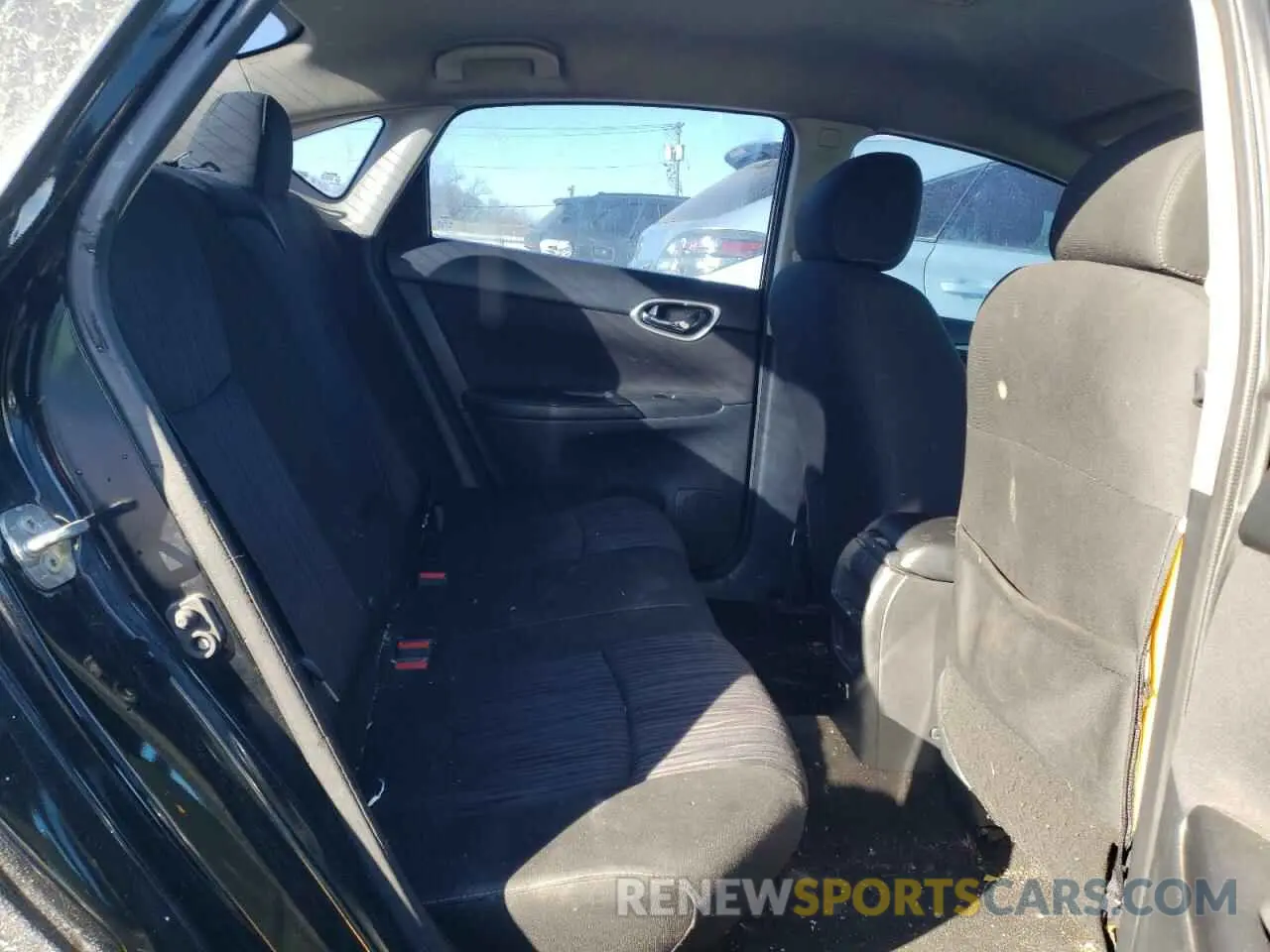 10 Photograph of a damaged car 3N1AB7AP0KL626742 NISSAN SENTRA 2019