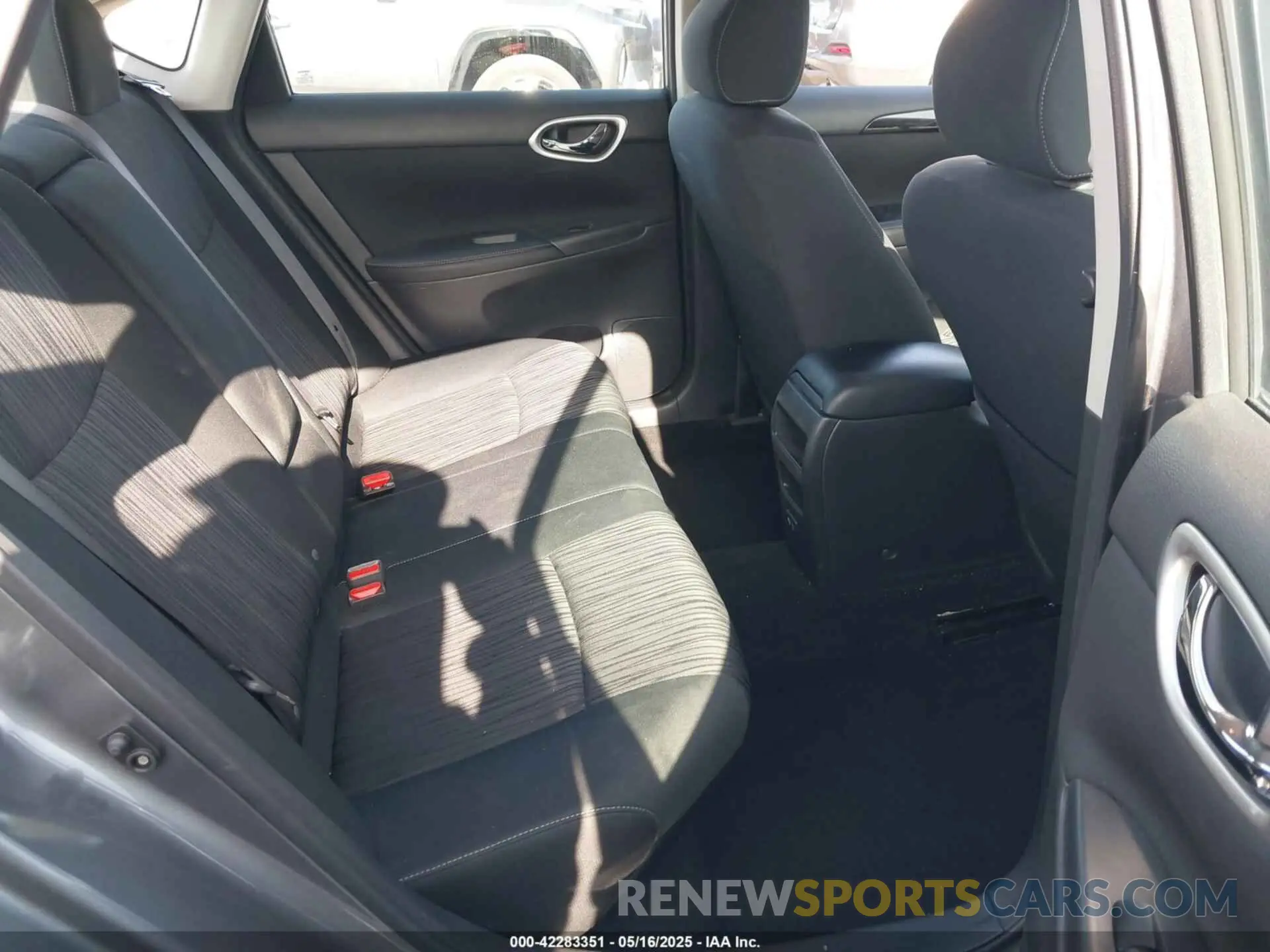 8 Photograph of a damaged car 3N1AB7AP0KL627261 NISSAN SENTRA 2019