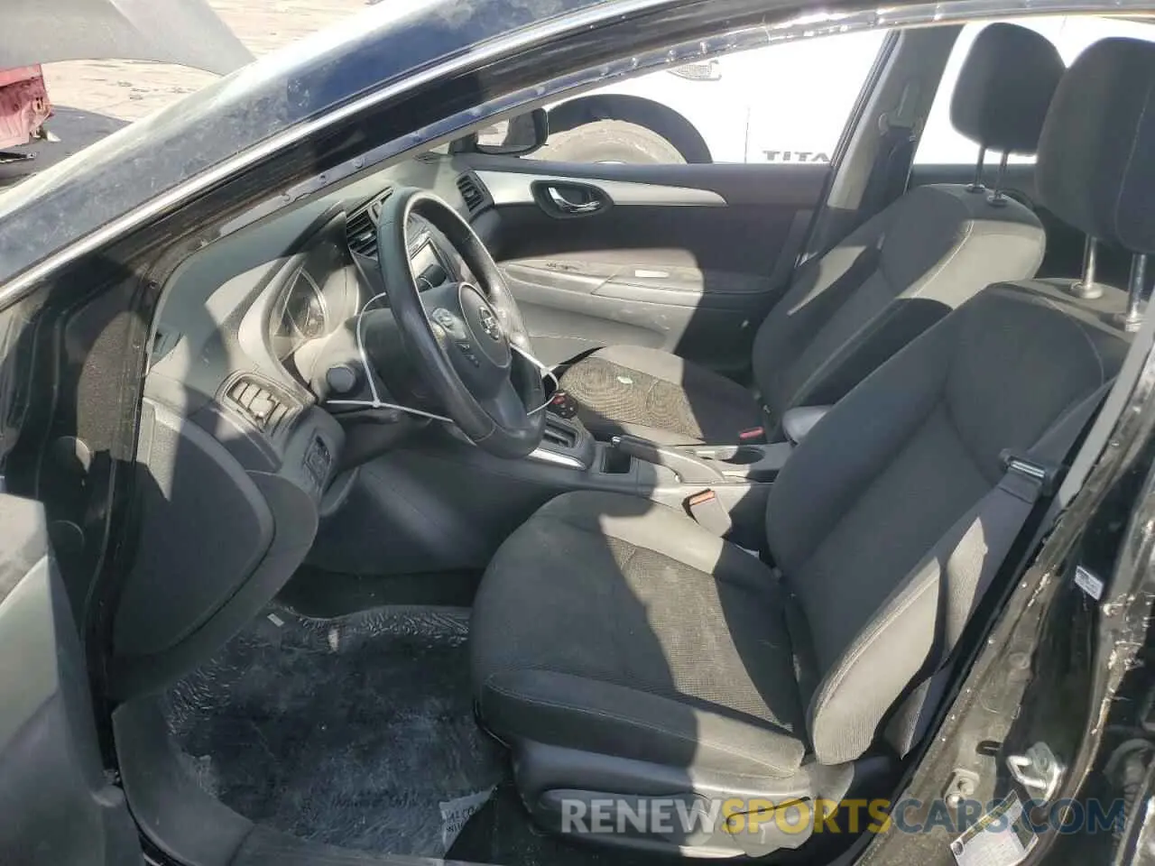 7 Photograph of a damaged car 3N1AB7AP0KY206241 NISSAN SENTRA 2019