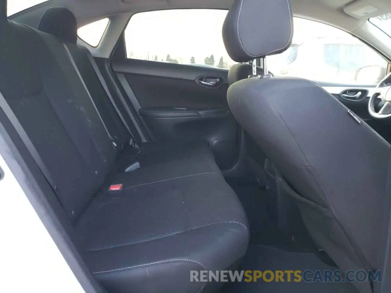 10 Photograph of a damaged car 3N1AB7AP0KY213951 NISSAN SENTRA 2019