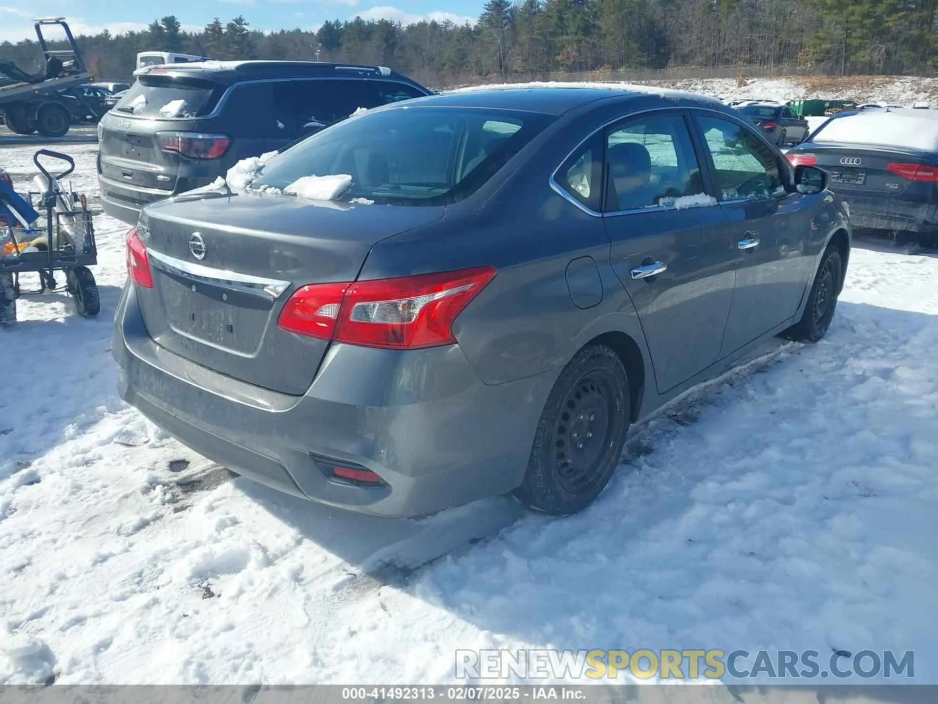 4 Photograph of a damaged car 3N1AB7AP0KY241667 NISSAN SENTRA 2019