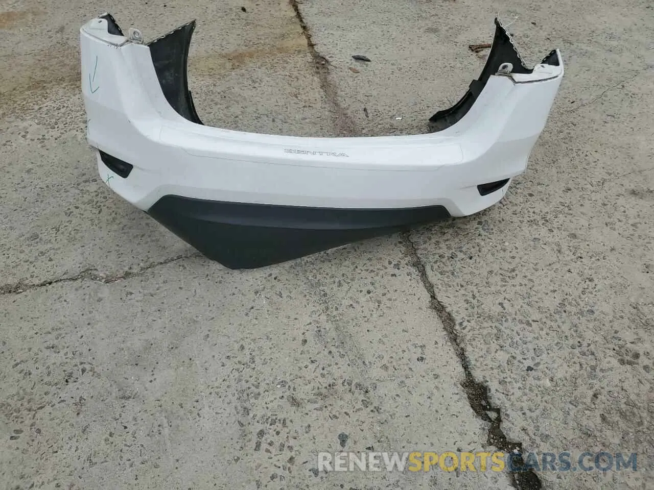12 Photograph of a damaged car 3N1AB7AP0KY245671 NISSAN SENTRA 2019