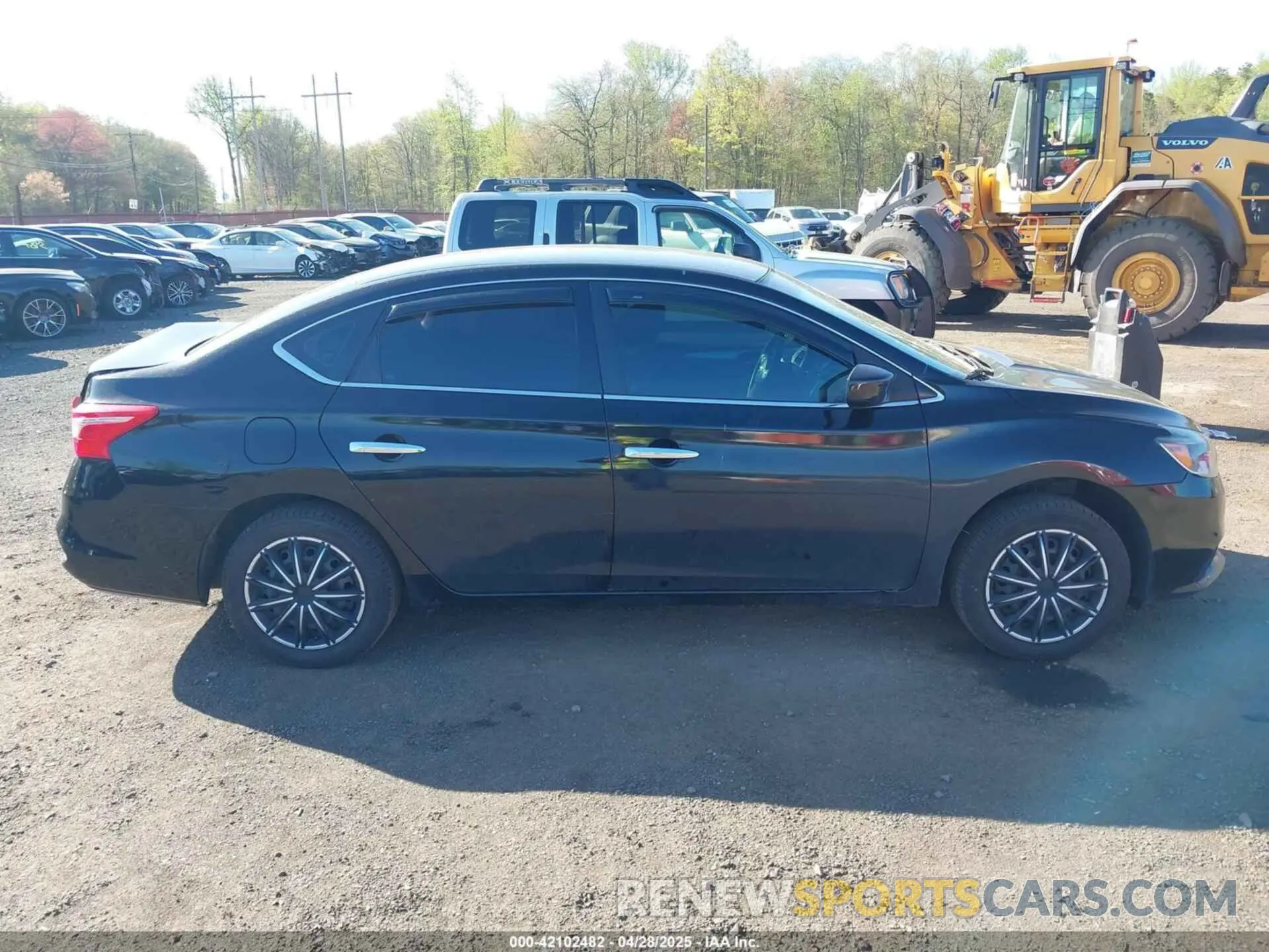 13 Photograph of a damaged car 3N1AB7AP0KY248392 NISSAN SENTRA 2019