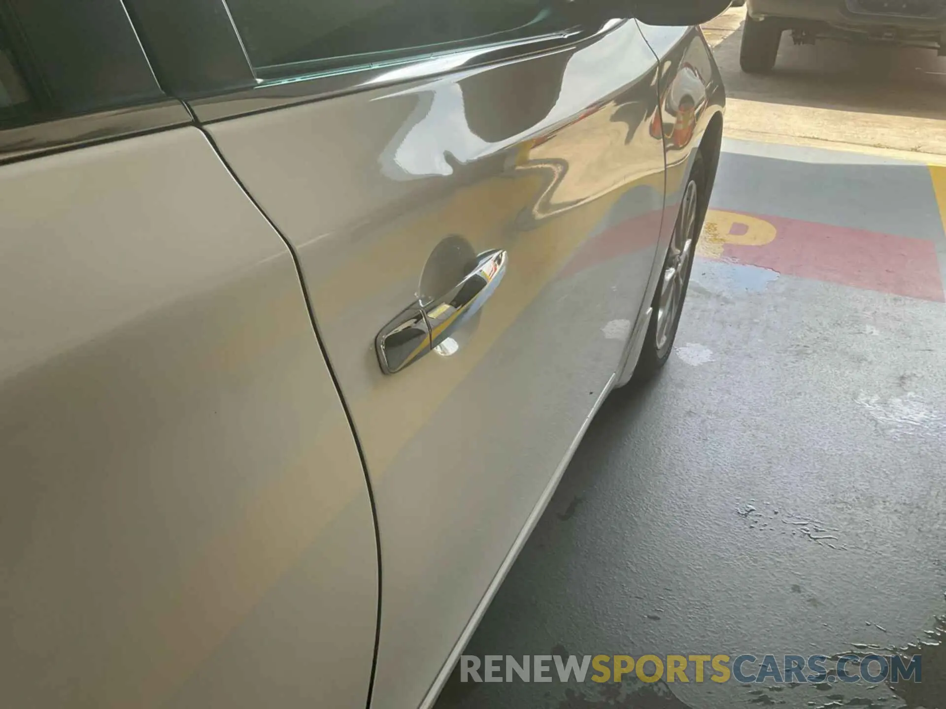 21 Photograph of a damaged car 3N1AB7AP0KY252572 NISSAN SENTRA 2019