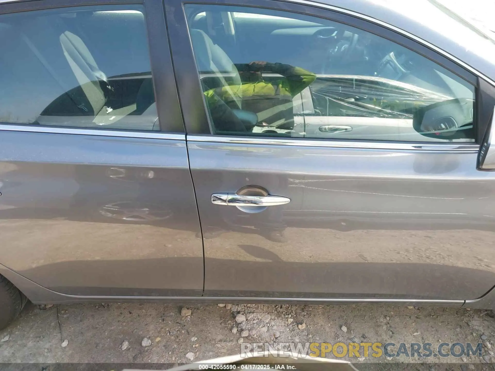 13 Photograph of a damaged car 3N1AB7AP0KY262079 NISSAN SENTRA 2019