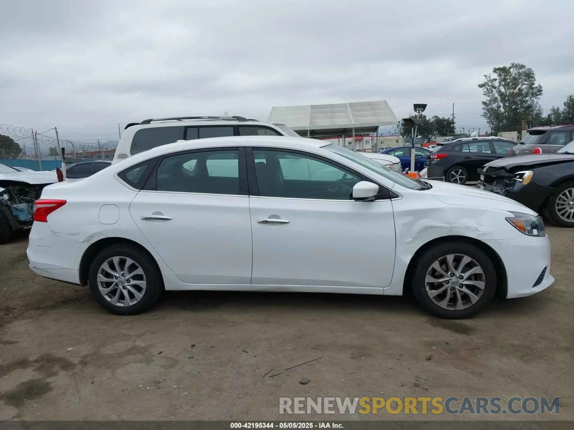 13 Photograph of a damaged car 3N1AB7AP0KY288665 NISSAN SENTRA 2019