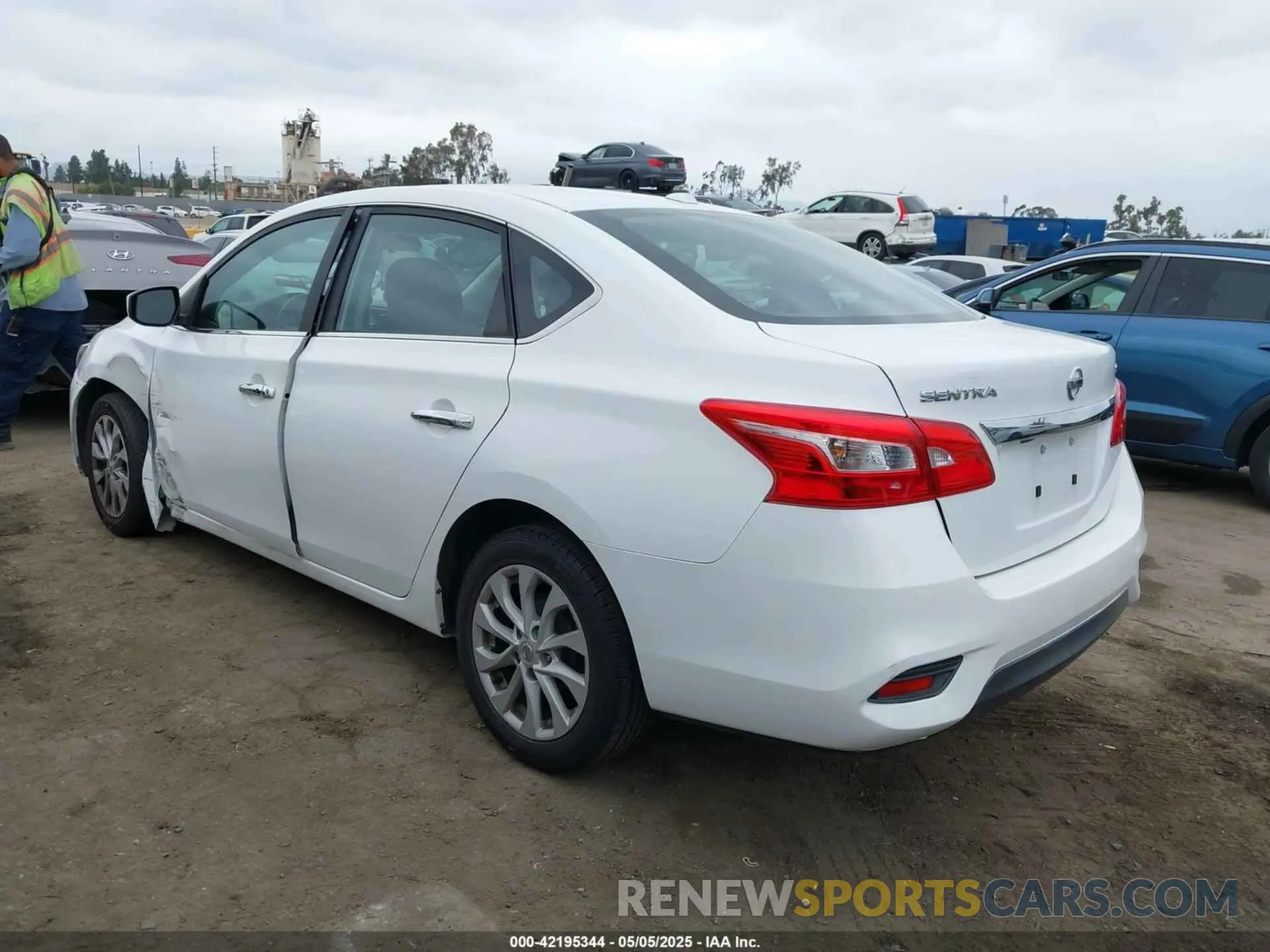 3 Photograph of a damaged car 3N1AB7AP0KY288665 NISSAN SENTRA 2019